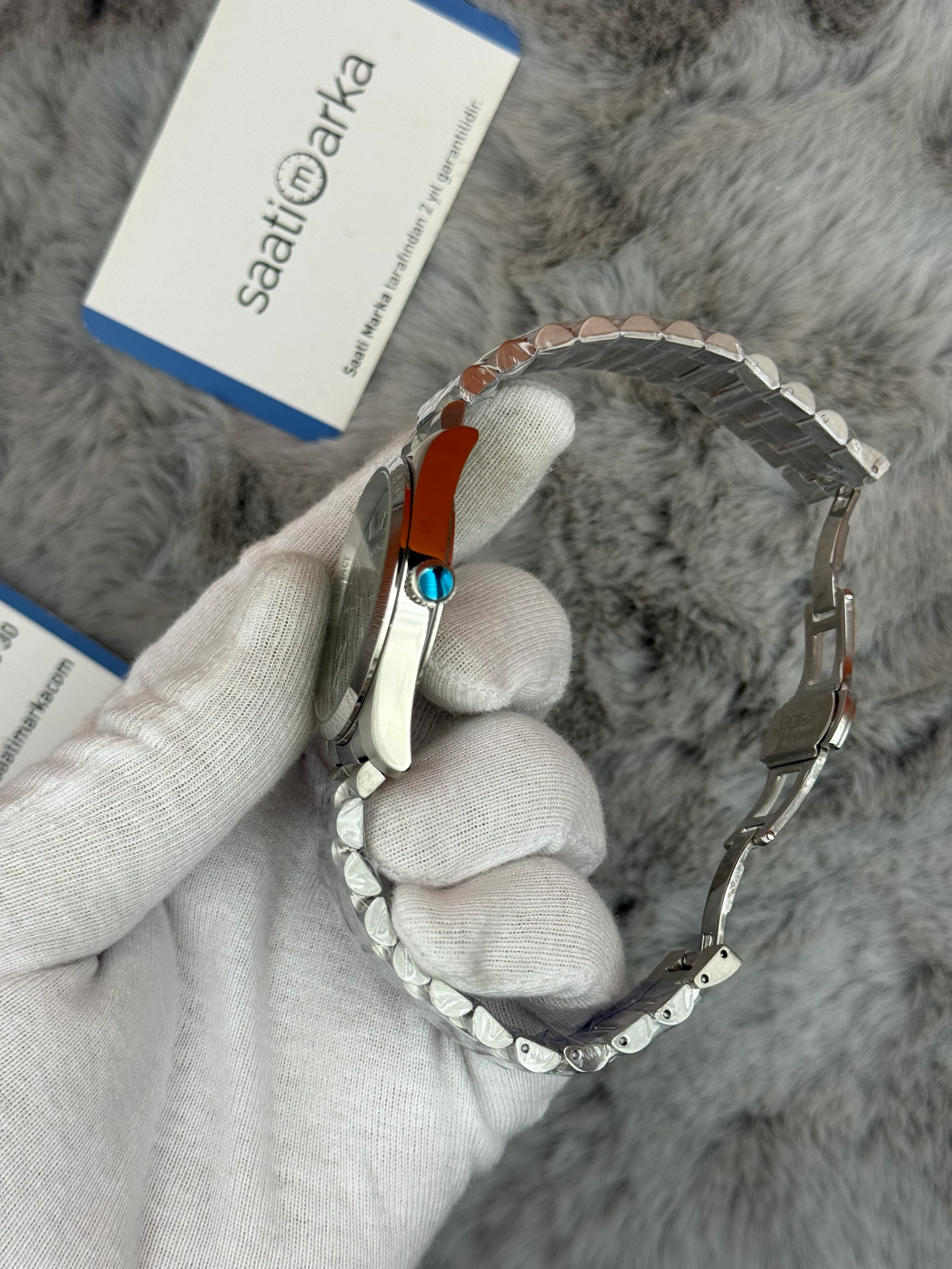 VERSACE 40MM YEŞİL KADRAN SİLVER KASA KORDON ERKEK KOL SAATİ