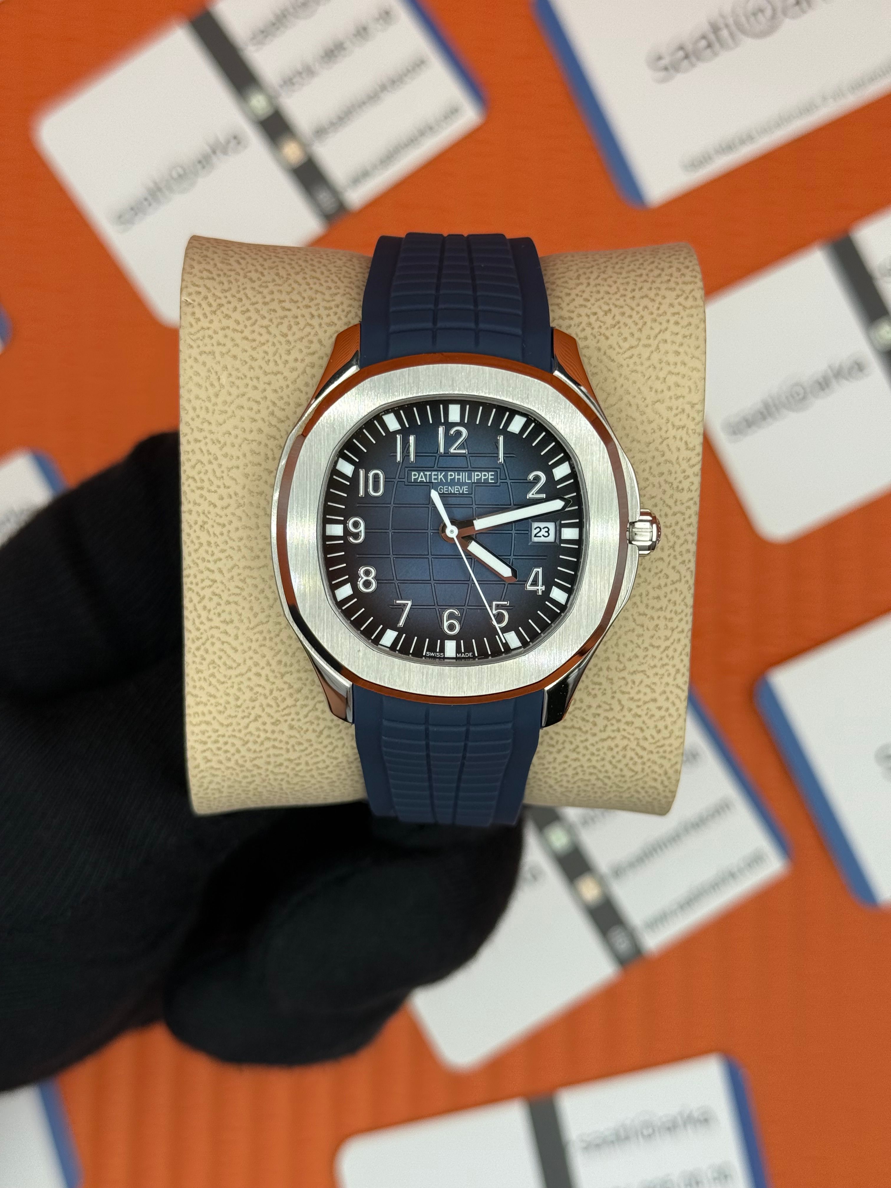 PATEK PIHILIPPE AQUANAUT MAVİ KADRAN SİLVER KASA KUÇUK MAVİ KORDON 