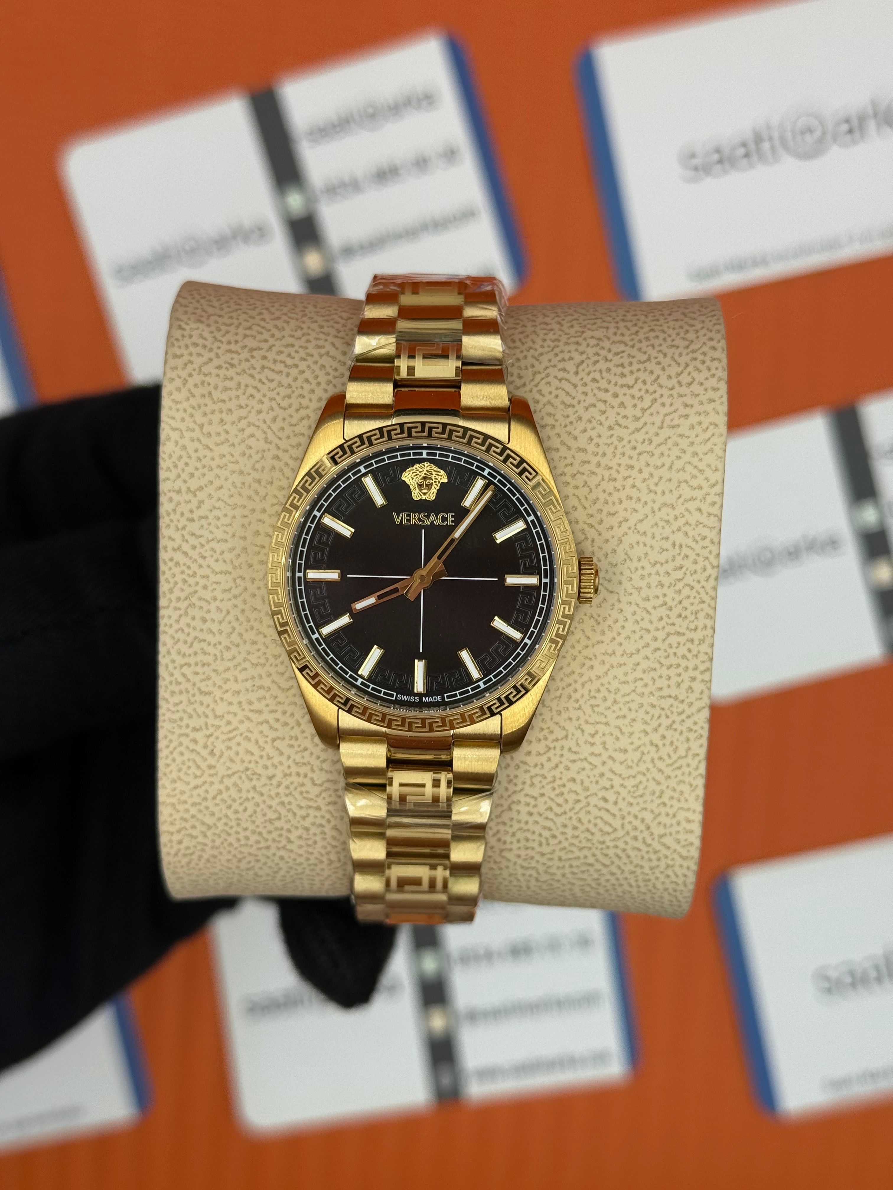 VERSACE siyah kadran gold kasa kordon kadın kol saati