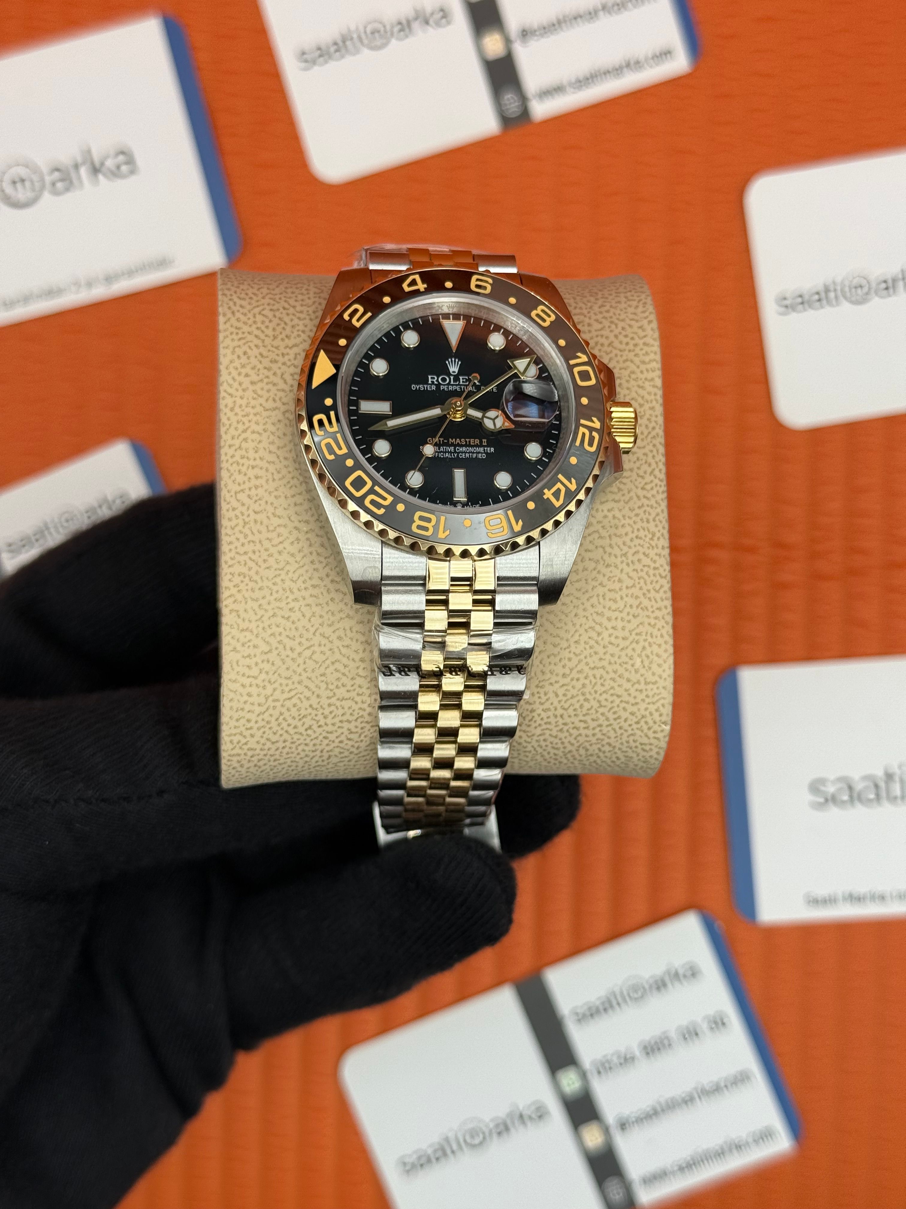 ROLEX Gmt Master black dial jubilee gold silver kordon 40mm