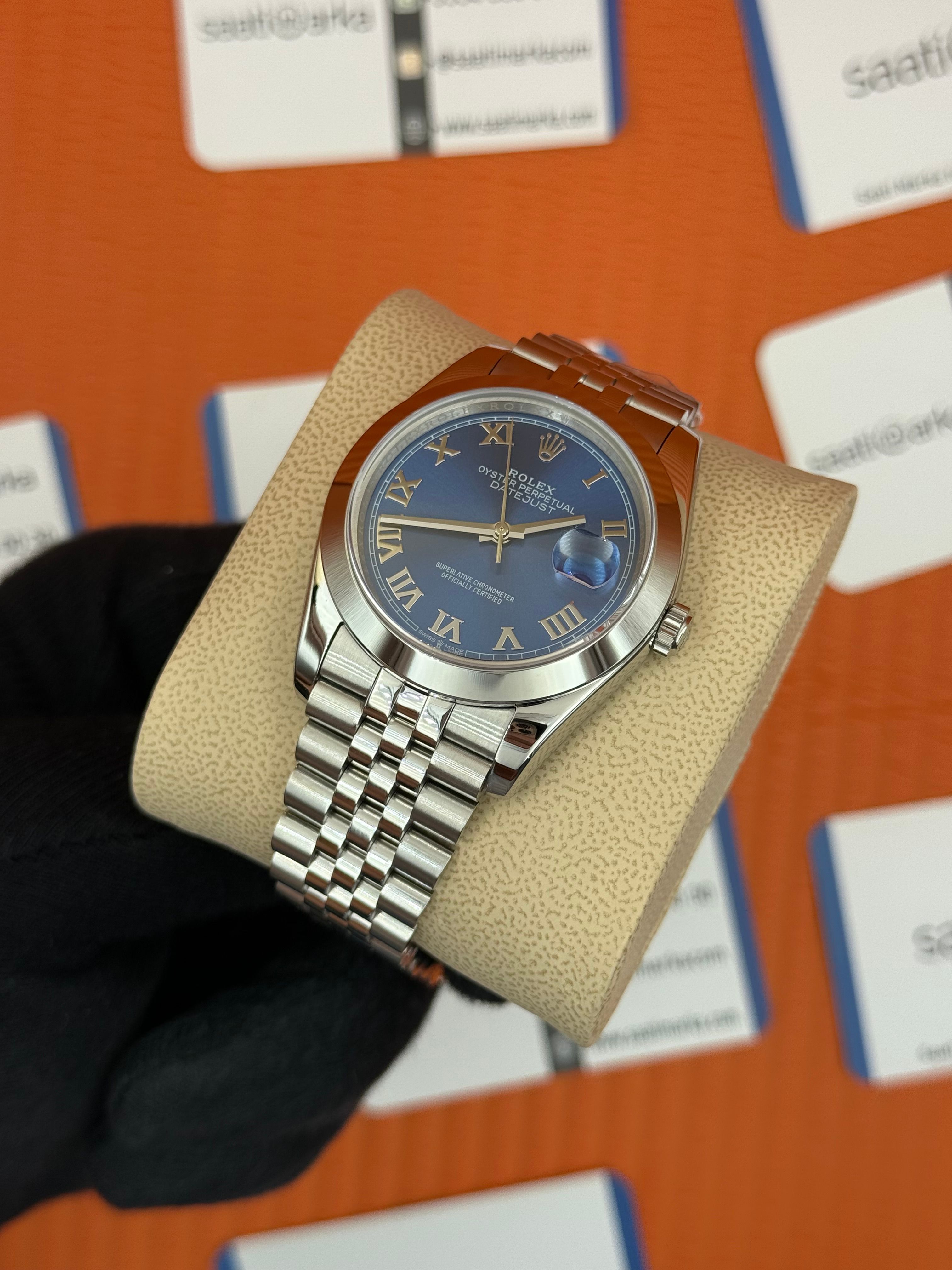 ROLEX Datejust roma rakamlı blue dial silver jubilee kordon