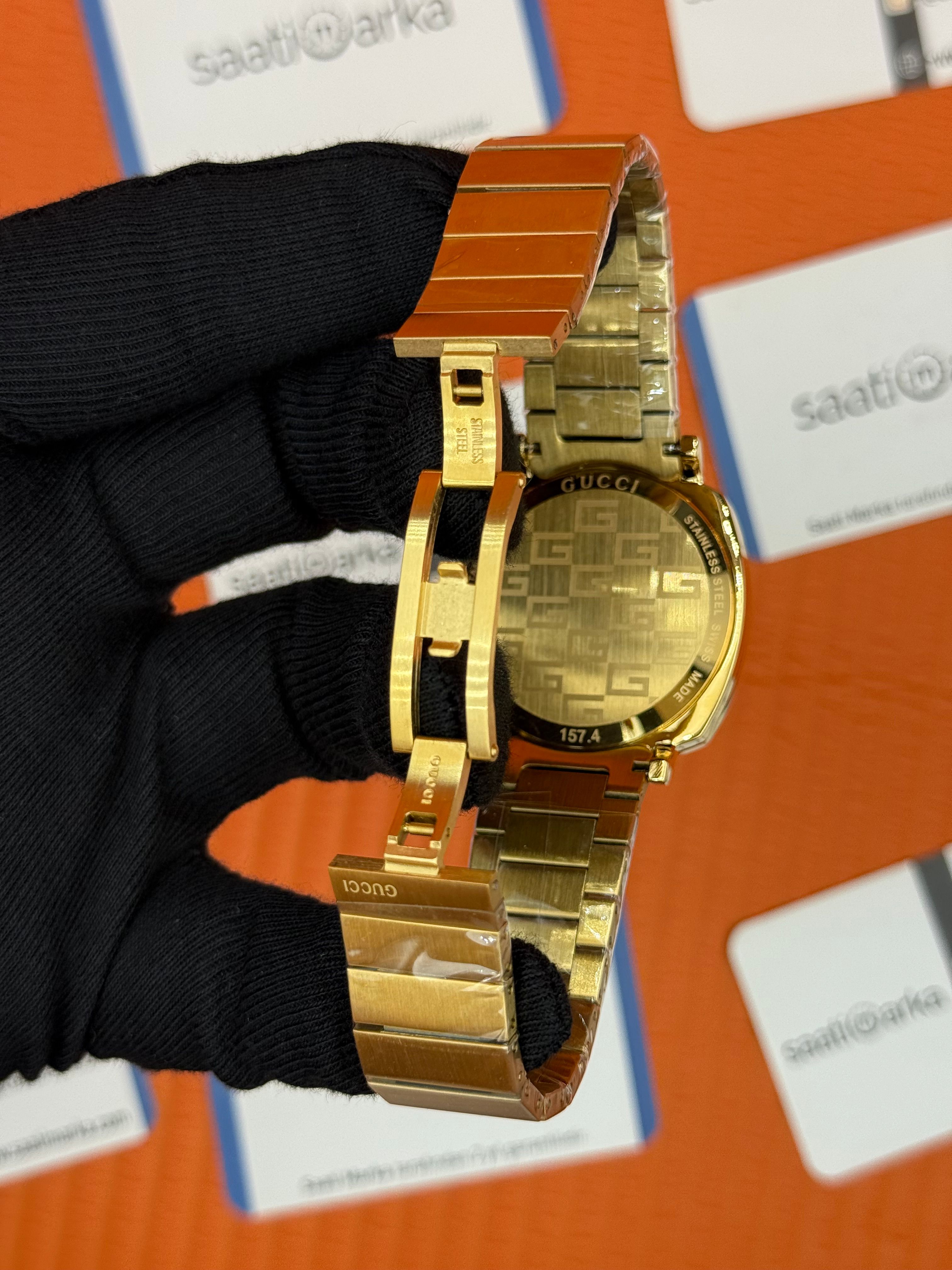 GUCCI GRIP yeşil gold kordon taşlı bezel kadın kol saati