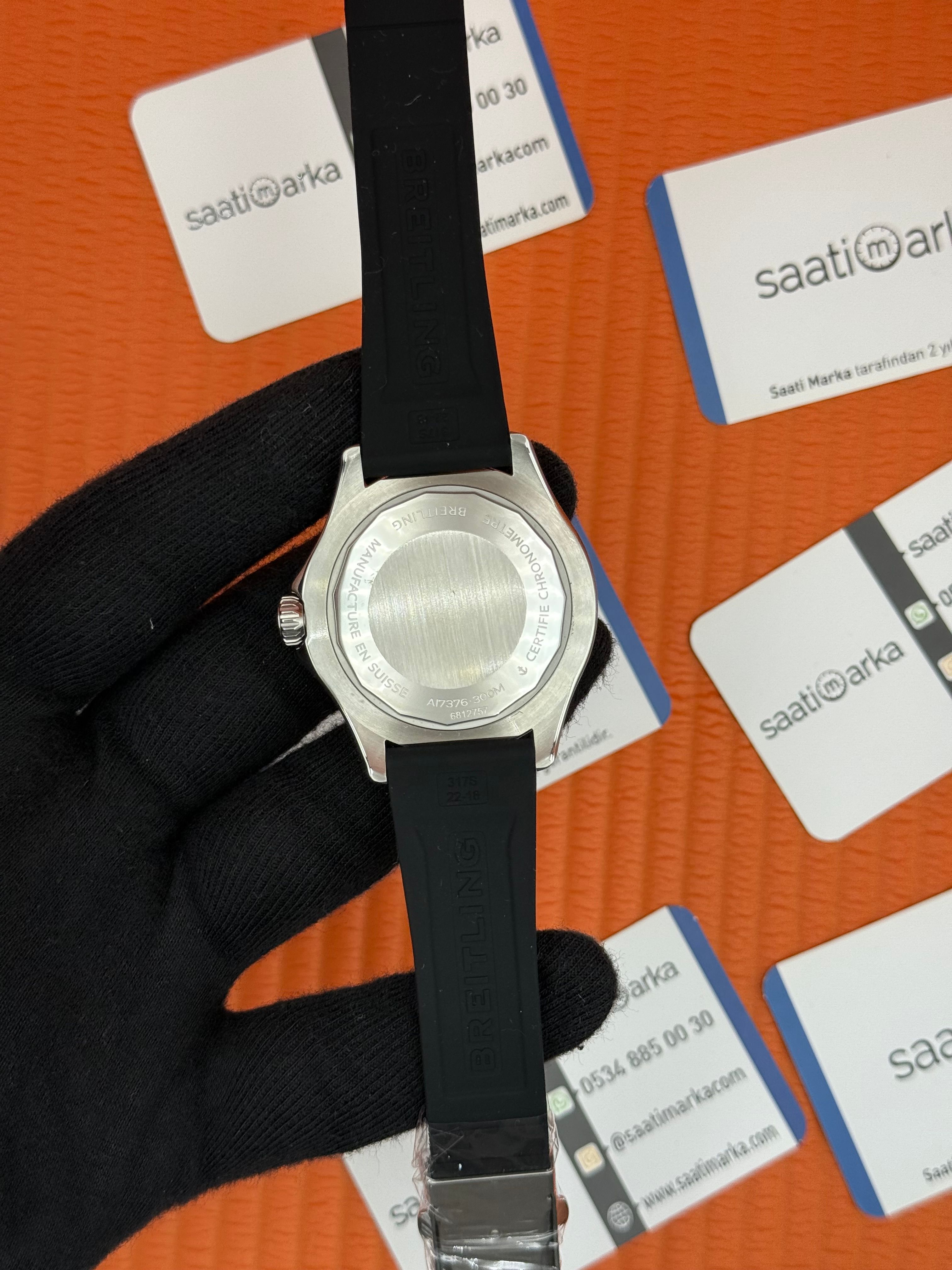 ROLEX Superocean siyah kauçuk kordon mavi kadran