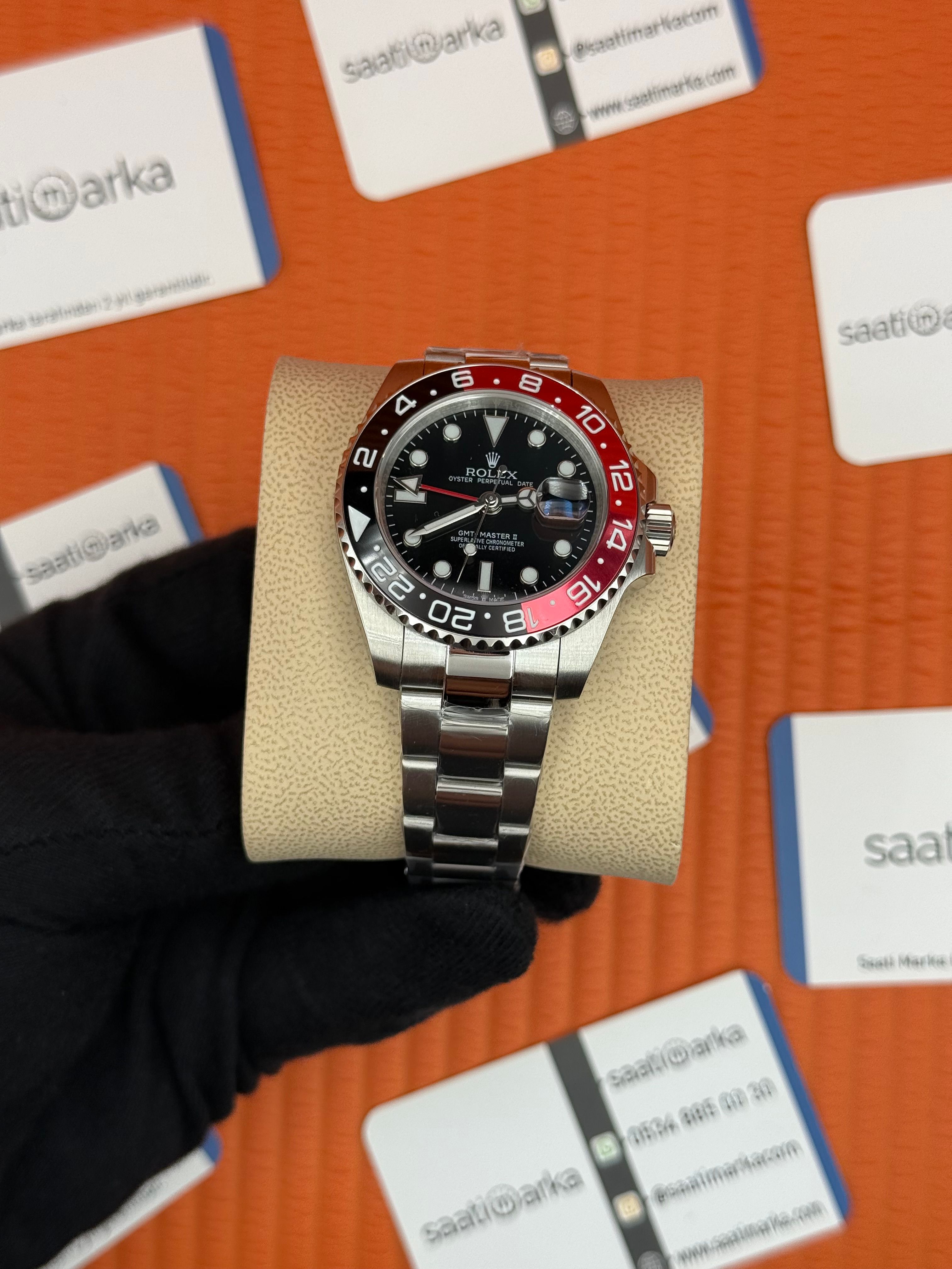 ROLEX Gmt Master black dial black red bezel oyster 40mm