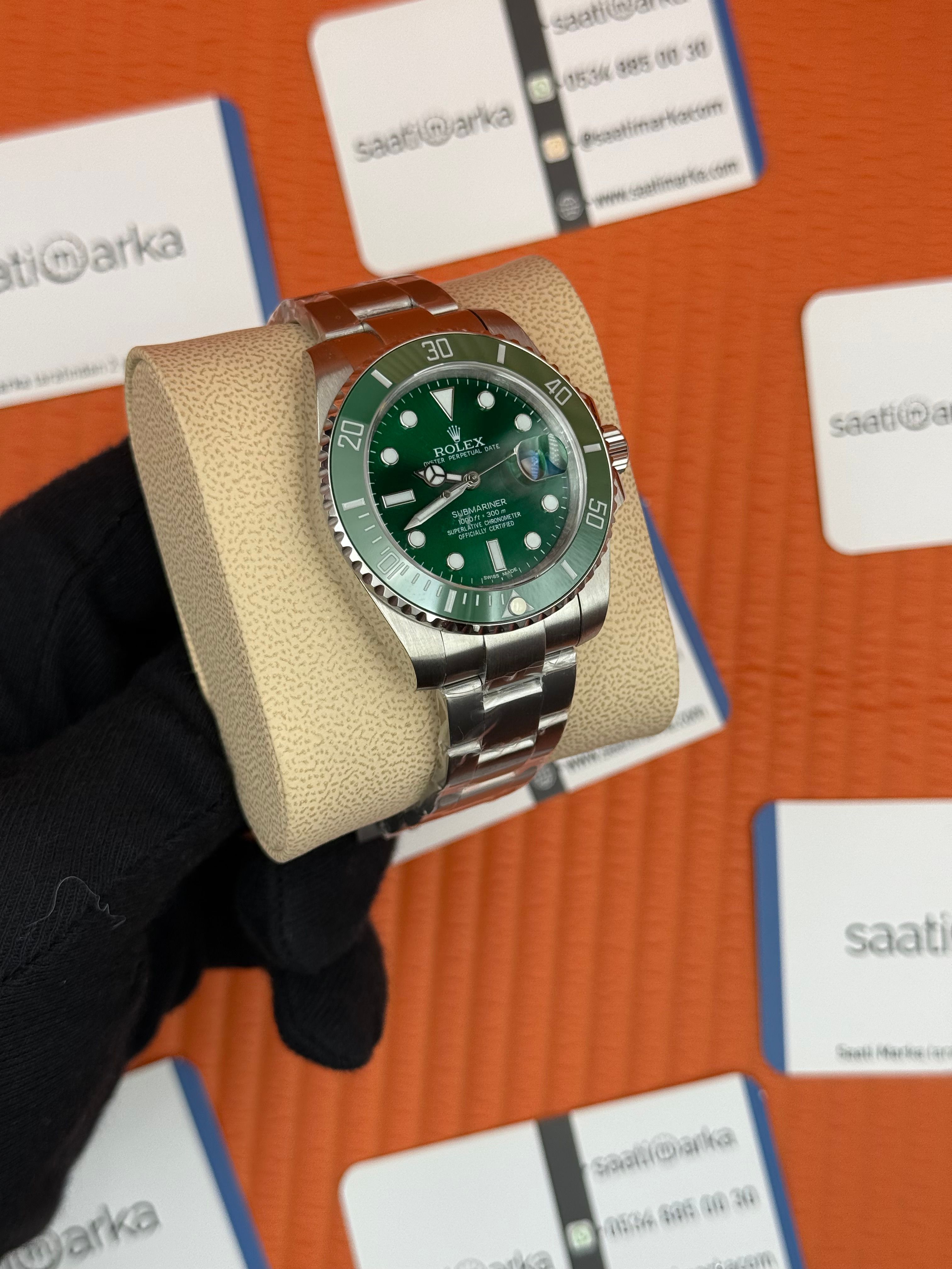ROLEX Submariner hulk oyster perpetual date