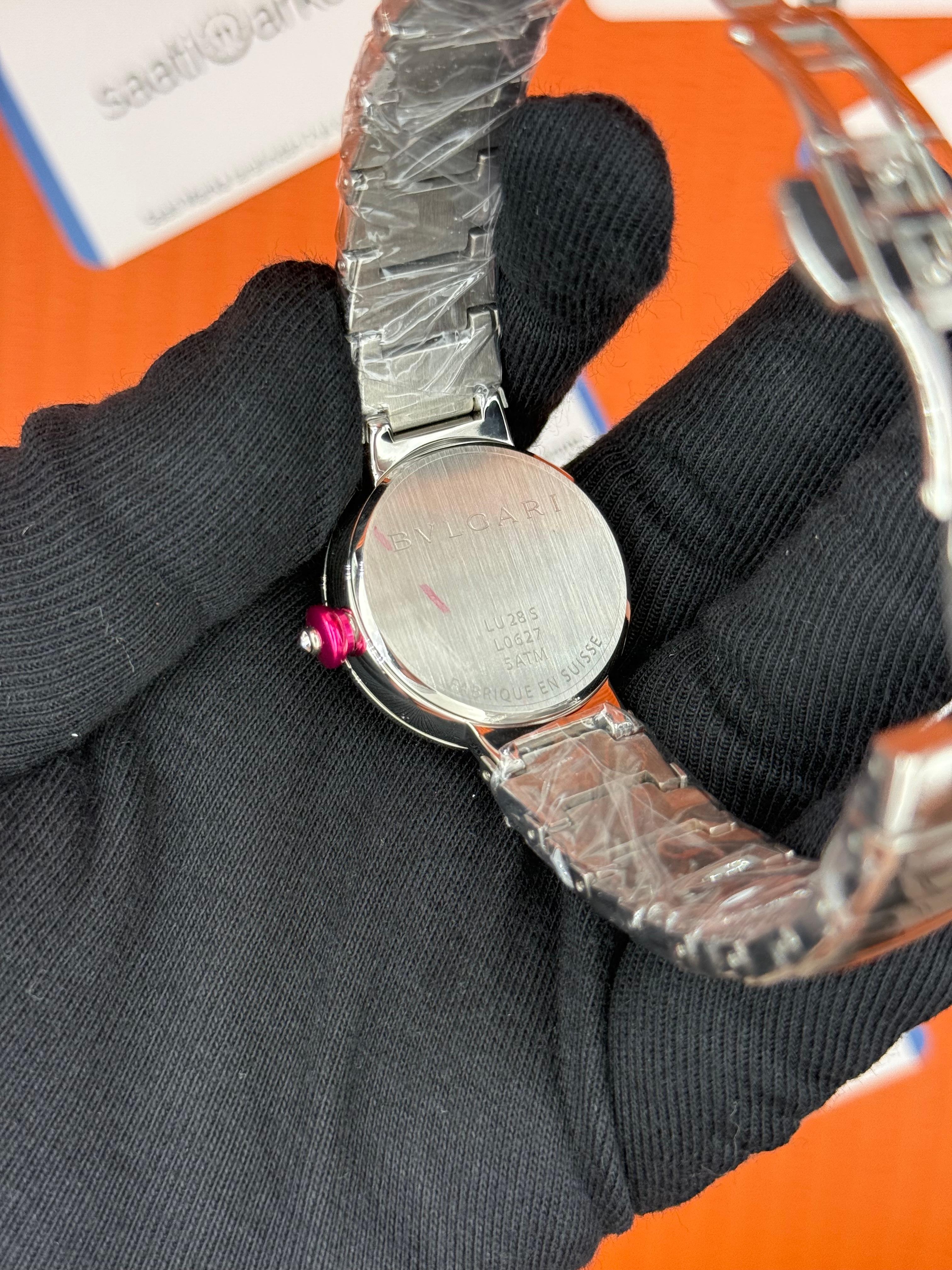 BVLGARI beyaz kadran silver kasa kordon kadın kol saati