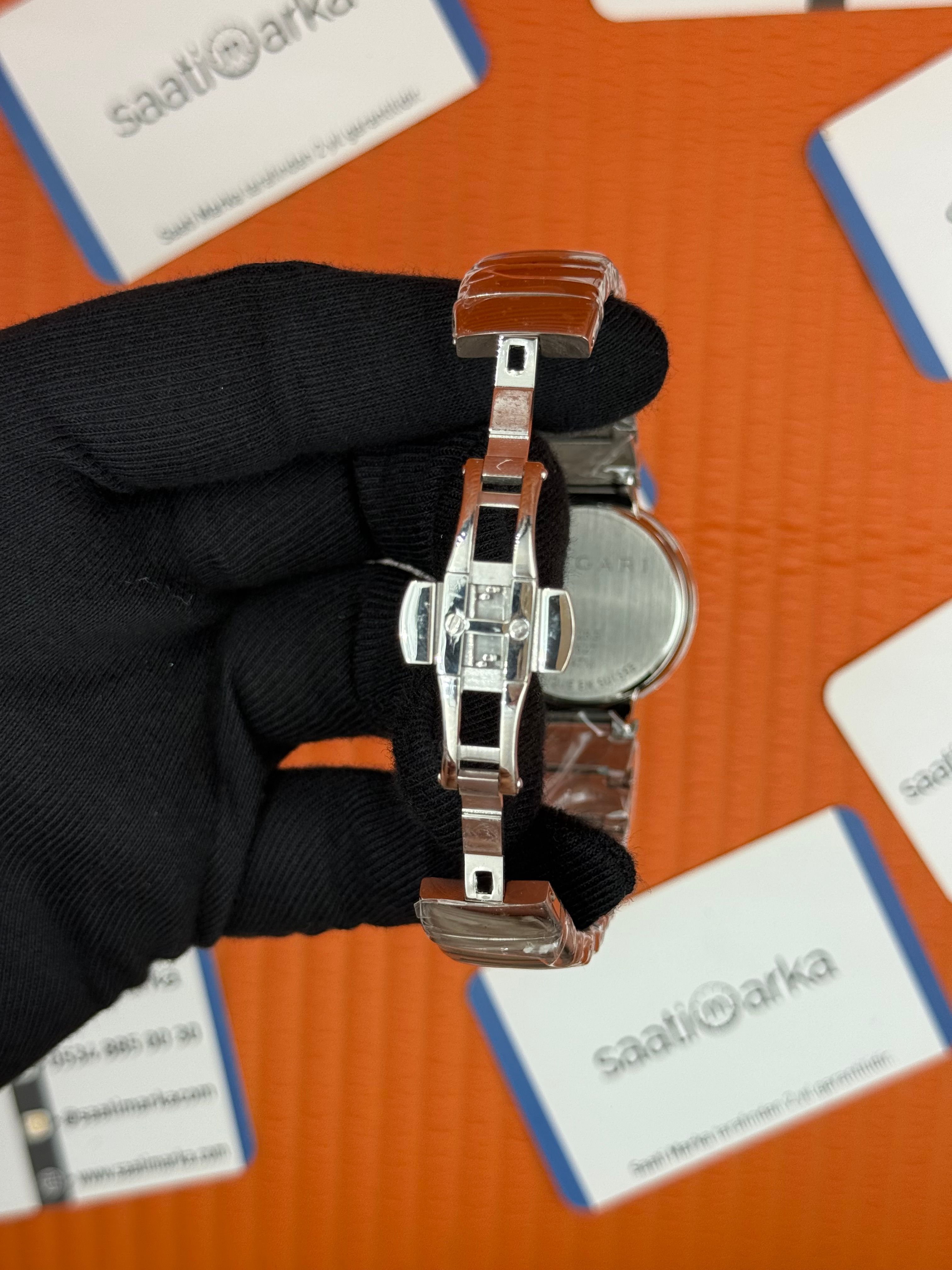 BVLGARI beyaz kadran silver kasa kordon kadın kol saati
