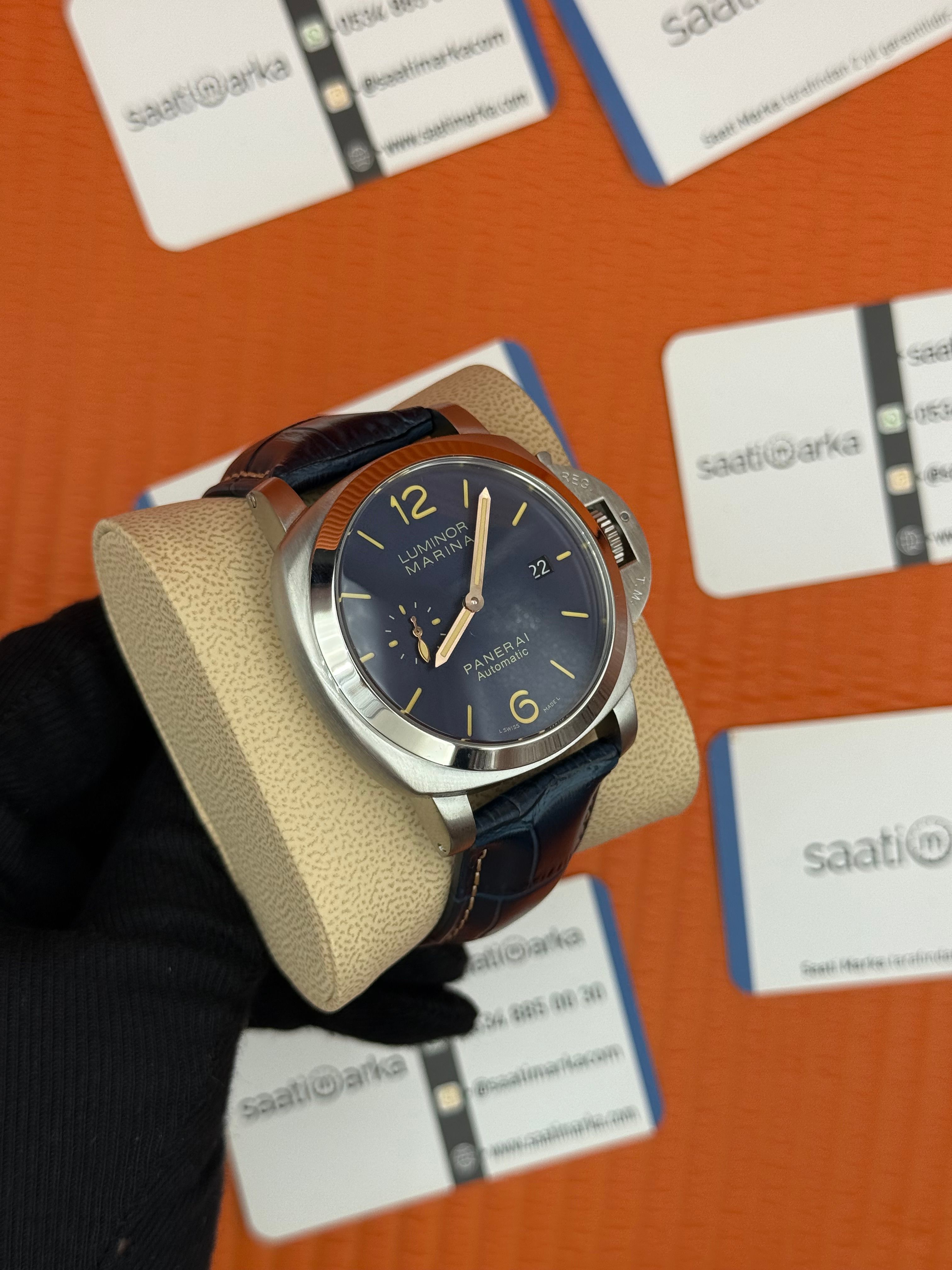 PANERAI marina silver kasa lacivert deri kordon lacivert kadran 