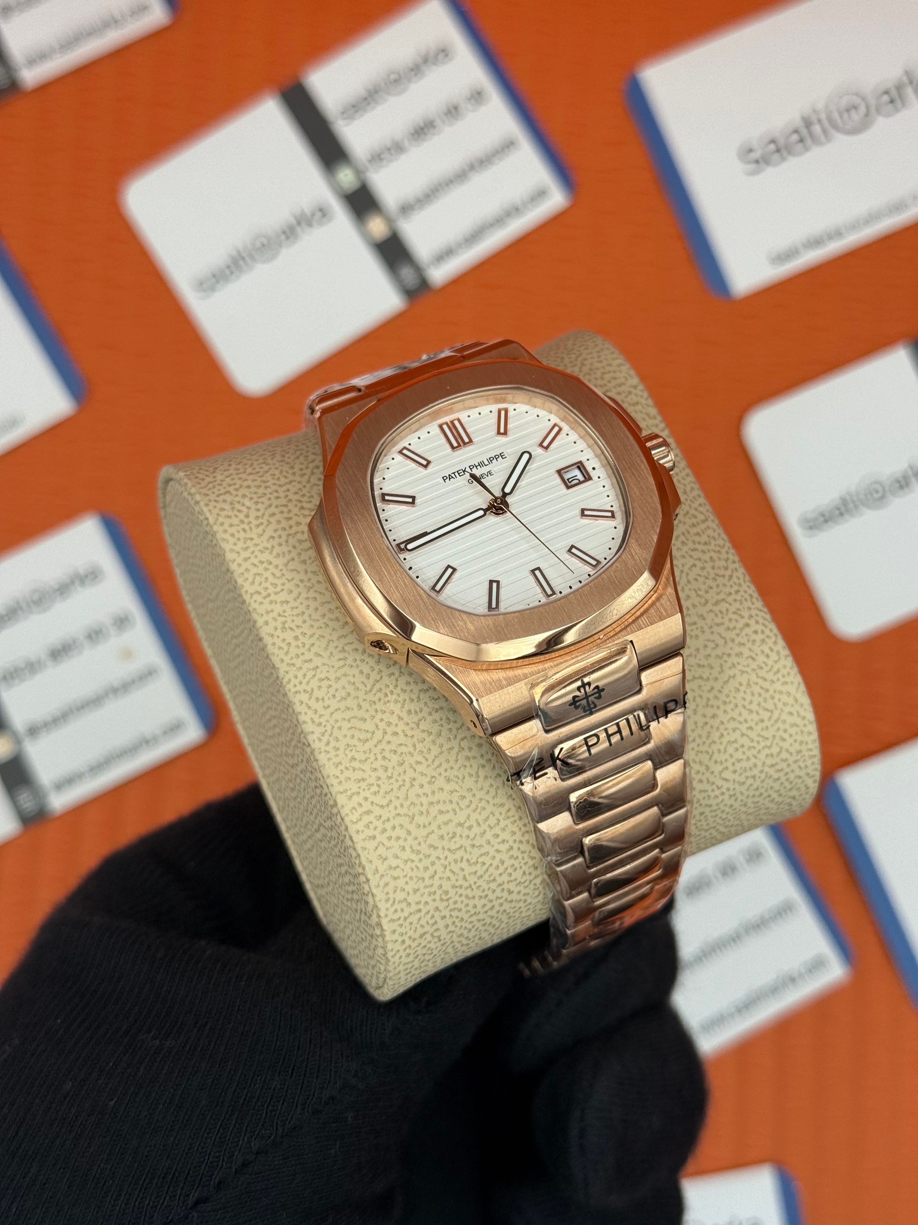 PATEK PHILIPPE nautilus beyaz kadran rose kasa-kordon
