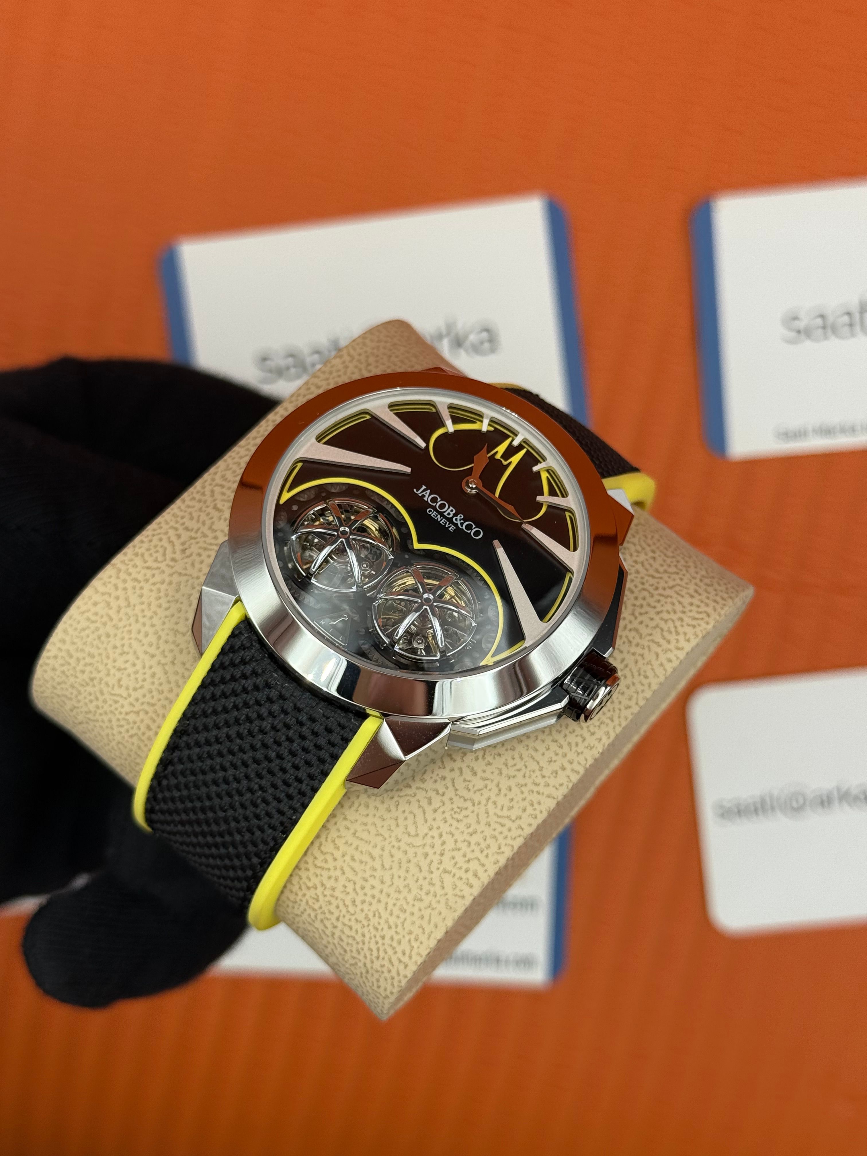 JACOB&CO siyah turbillon kadran sarı siyah kauçuk kordon silver kasa 