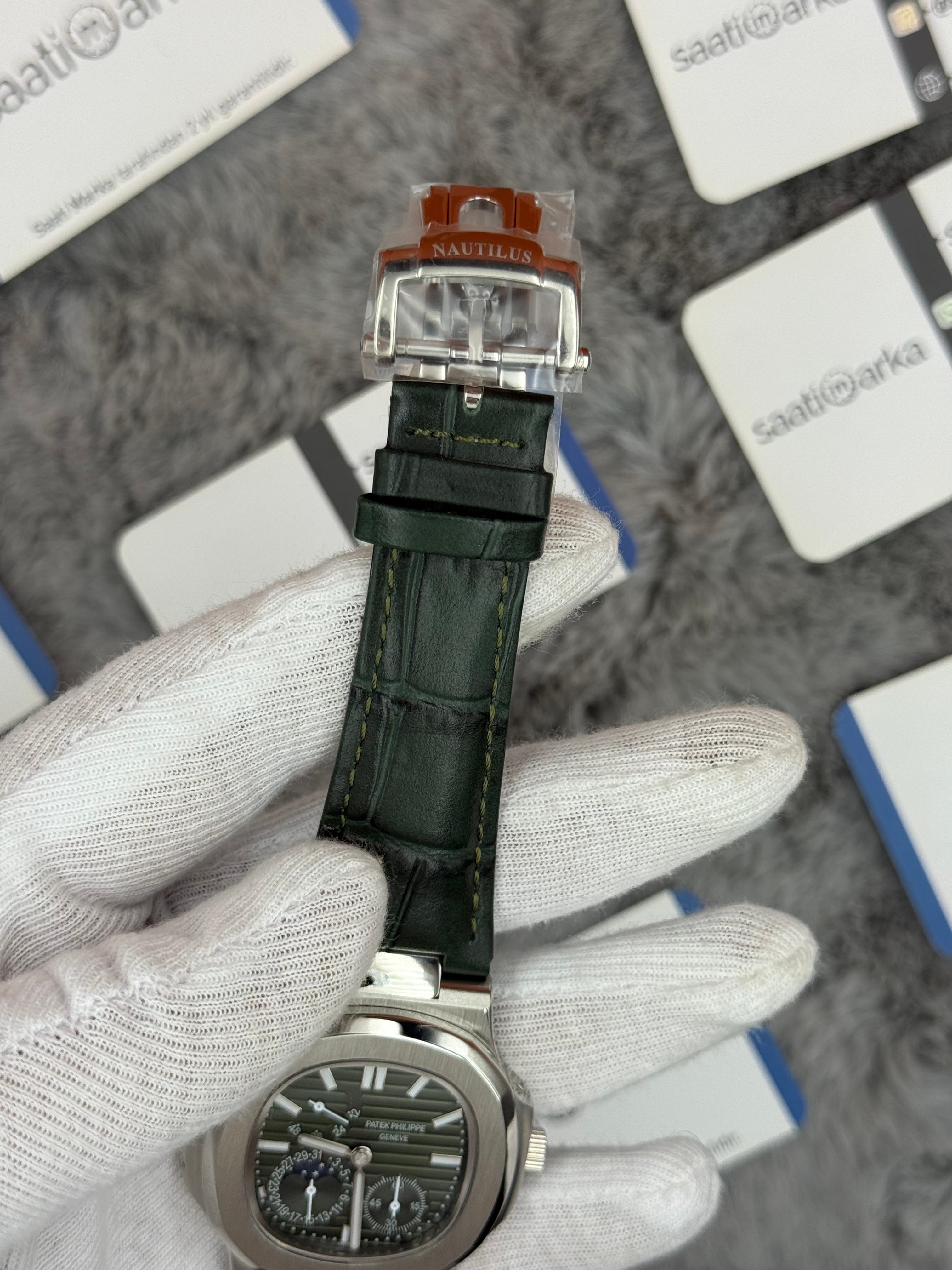 PATEK PHİLİPPE nautilus moontphase 5712 yeşil kadran yeşil deri kordon silver kasa 40mm erkek kol saati