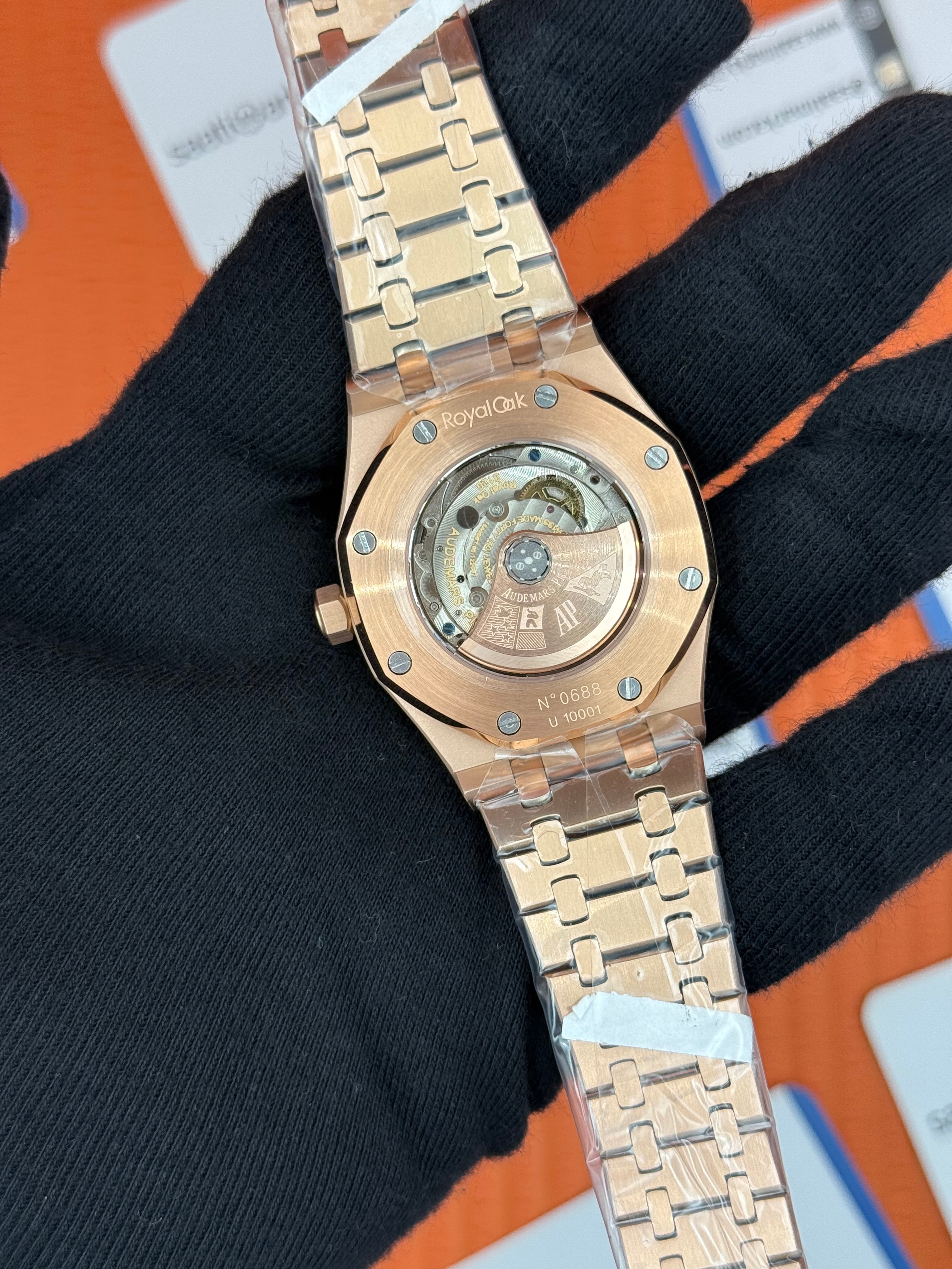 AUDEMARS PİGUET ROYAL OAK DUMAN GRİ KADRAN ROSE KASA KORDON OTOMATİK MEKANİZMA