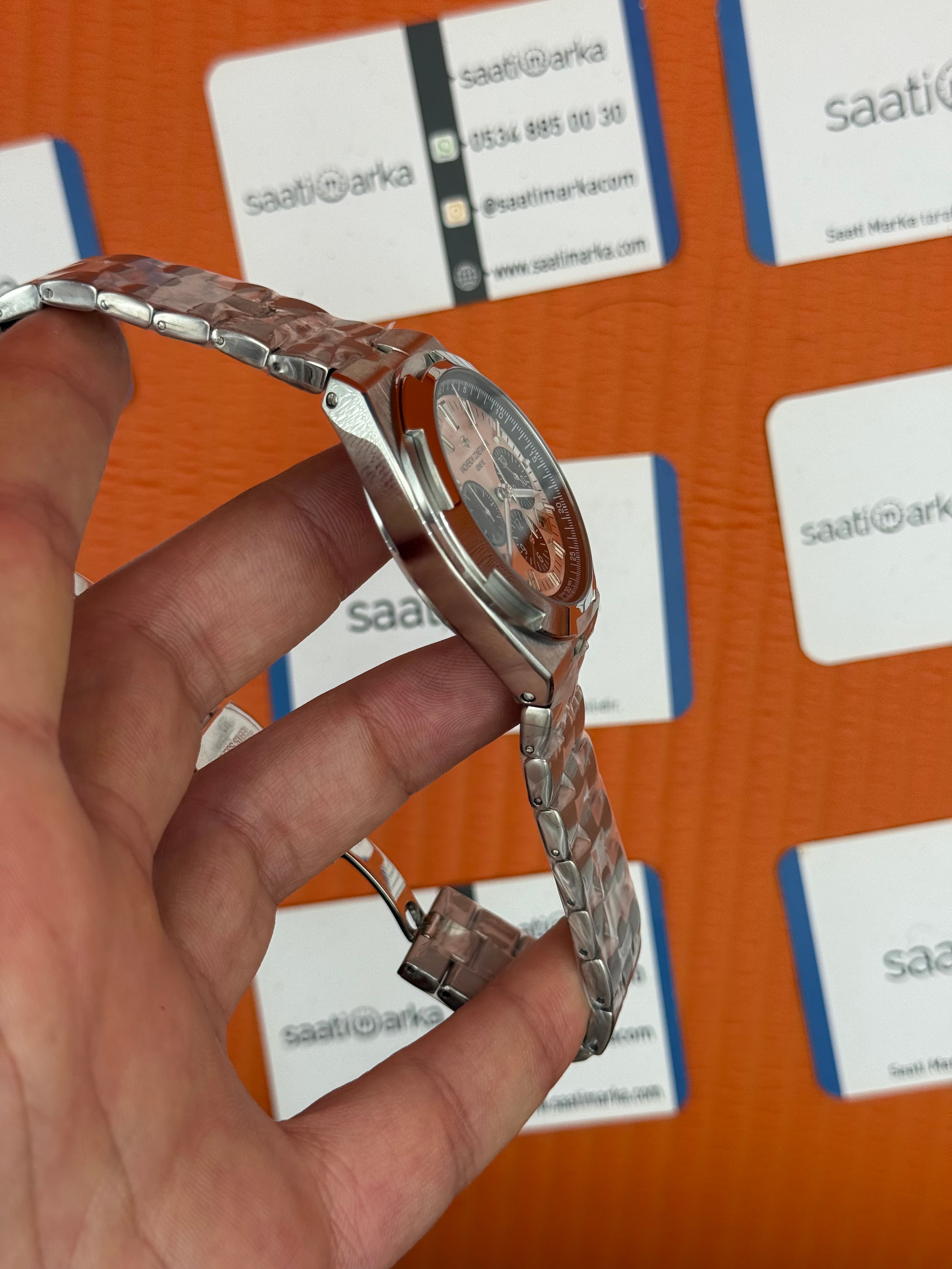 VACHERON CONSTANTIN overseas chronograph beyaz kadran silver kasa kordon erkek kol saati