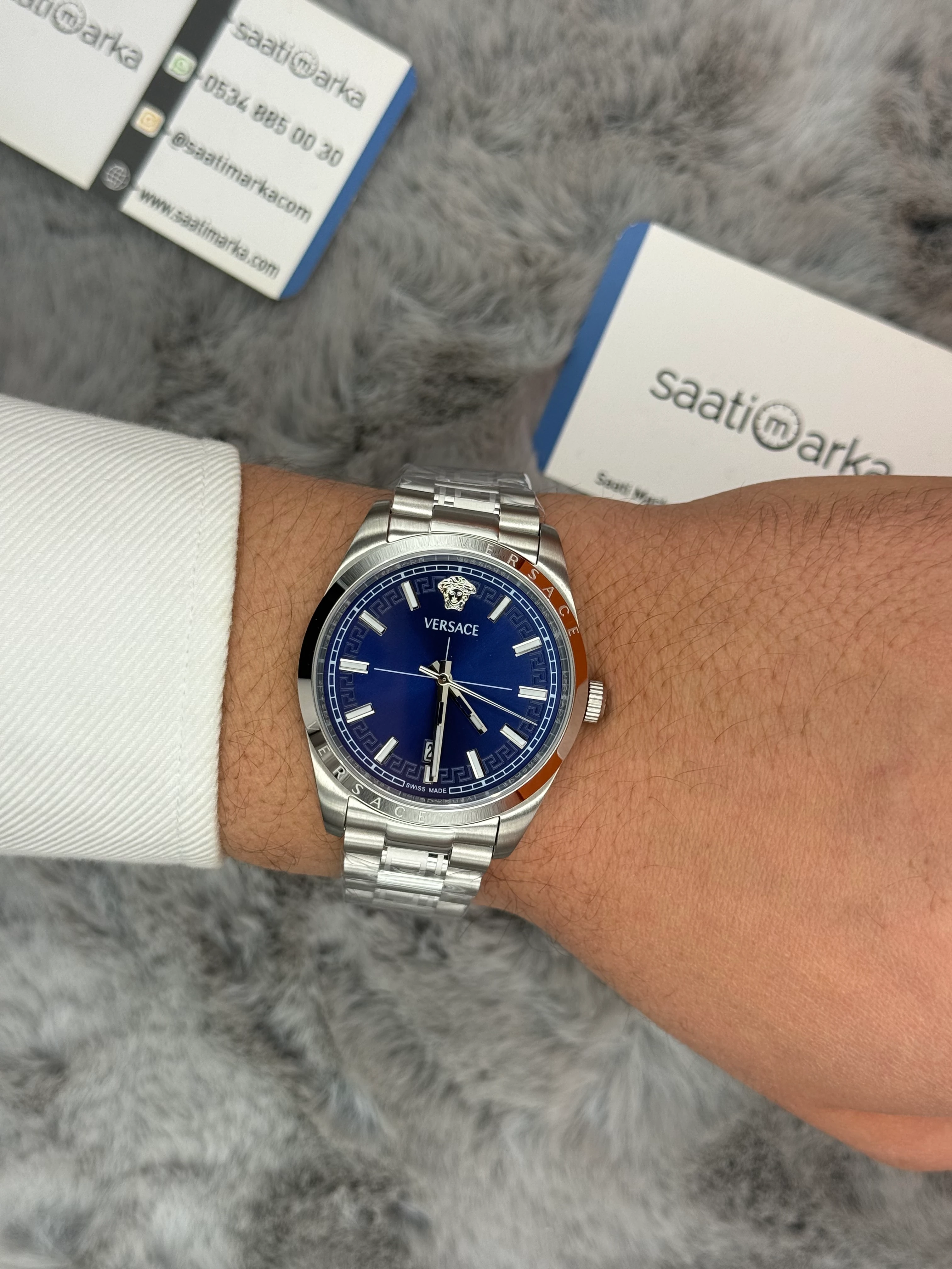 VERSACE 40MM MAVİ KADRAN SİLVER KASA KORDON ERKEK KOL SAATİ