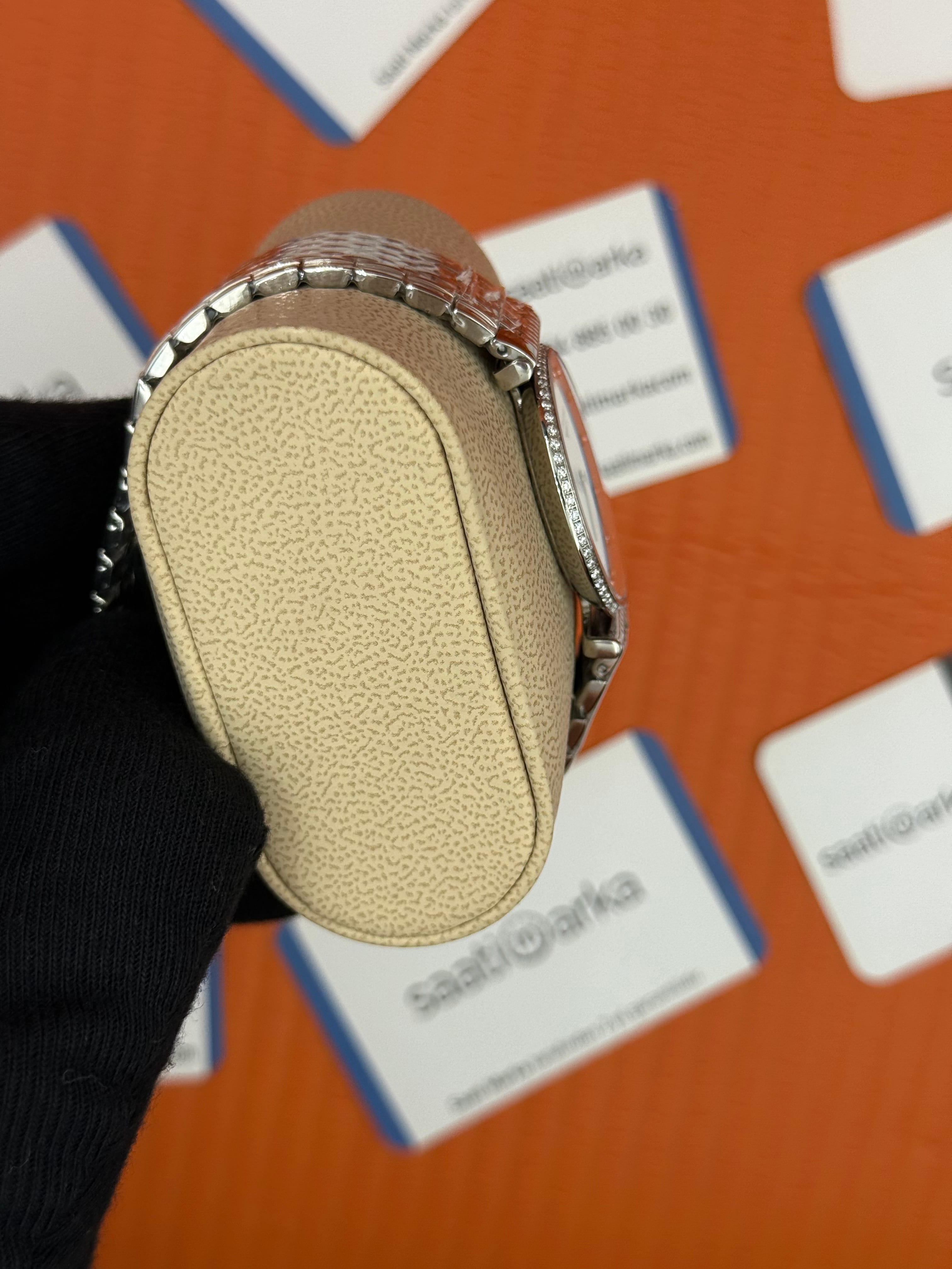 LONGINES taşlı bezel baget taşlı beyaz kadran silver kasa kordon