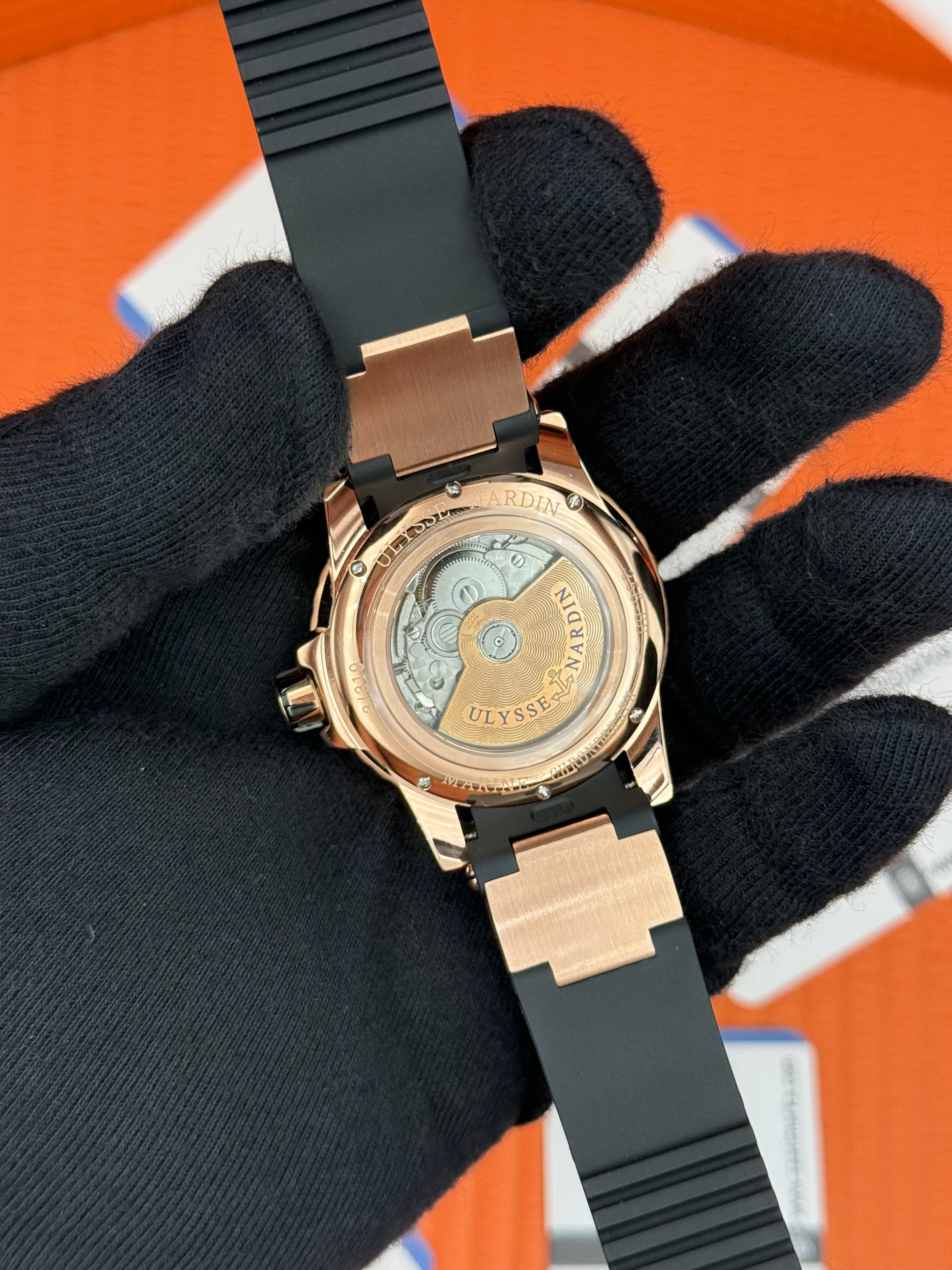 ULYSSE NARDİN MAXİMARİNE CHRONOMETER SİYAH KORDON ROSE KASA 