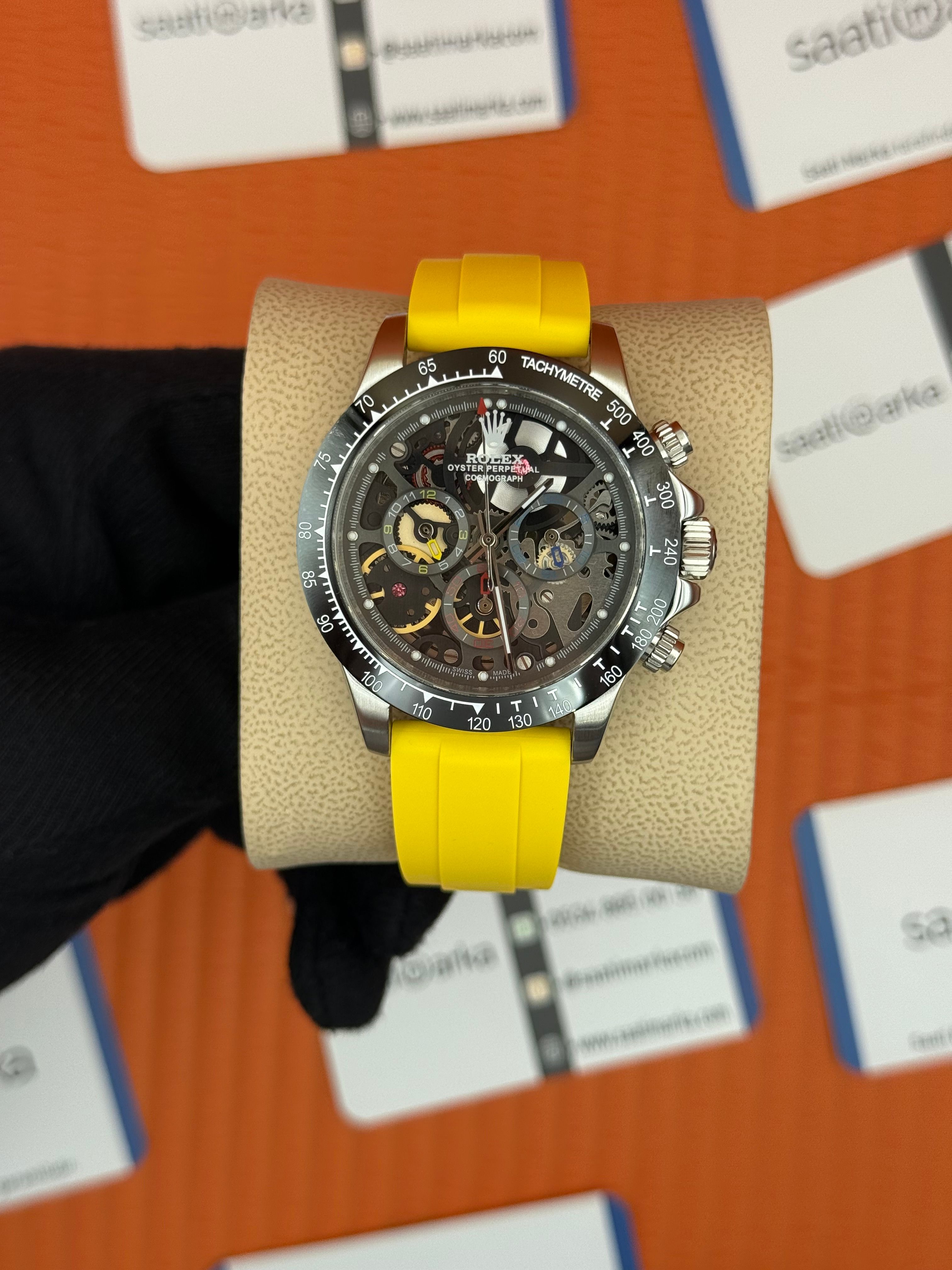 ROLEX Daytona juan pablo montoya sarı kauçuk kordon silver kasa