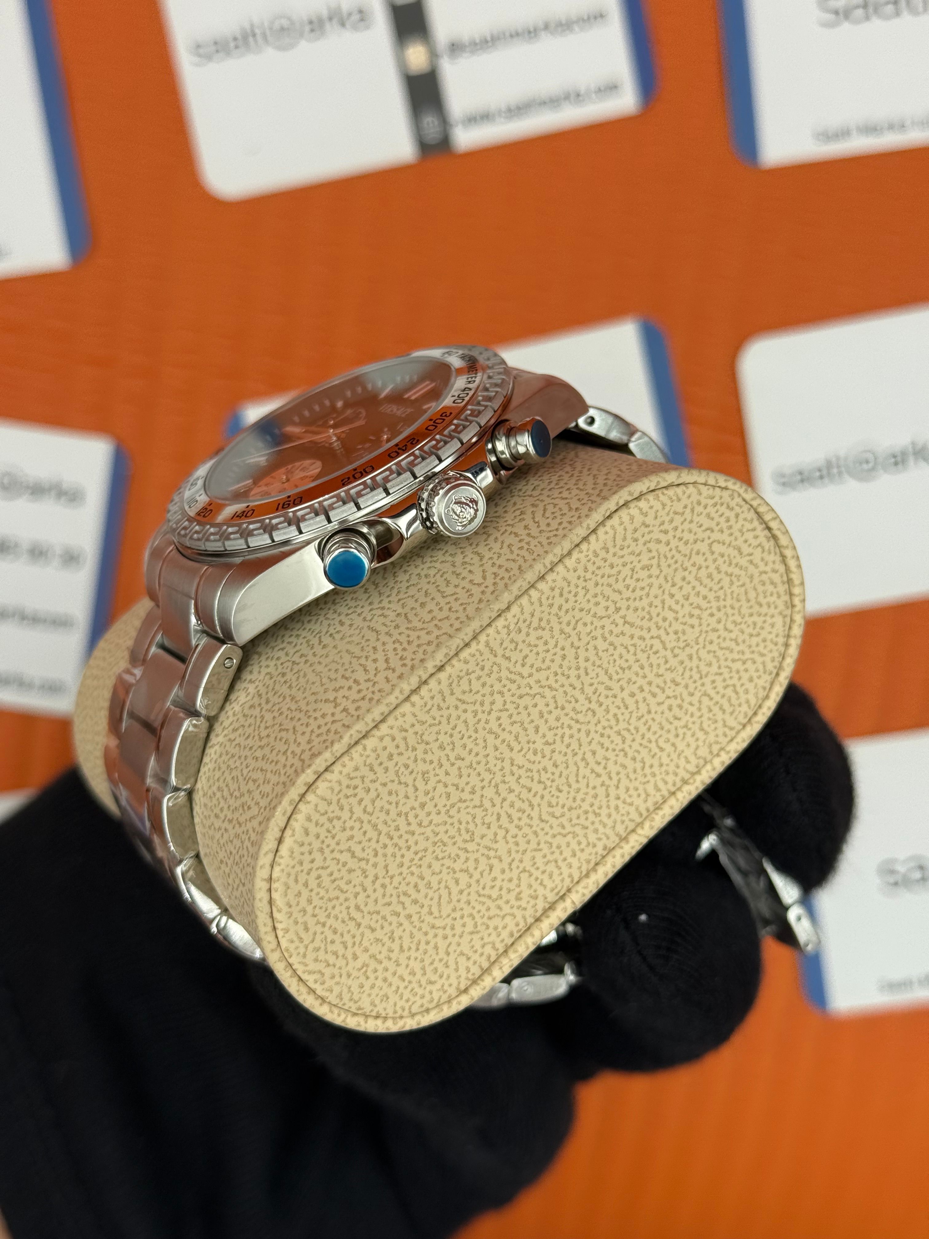 VERSACE yeşil kadran silver kasa kordon erkek kol saati