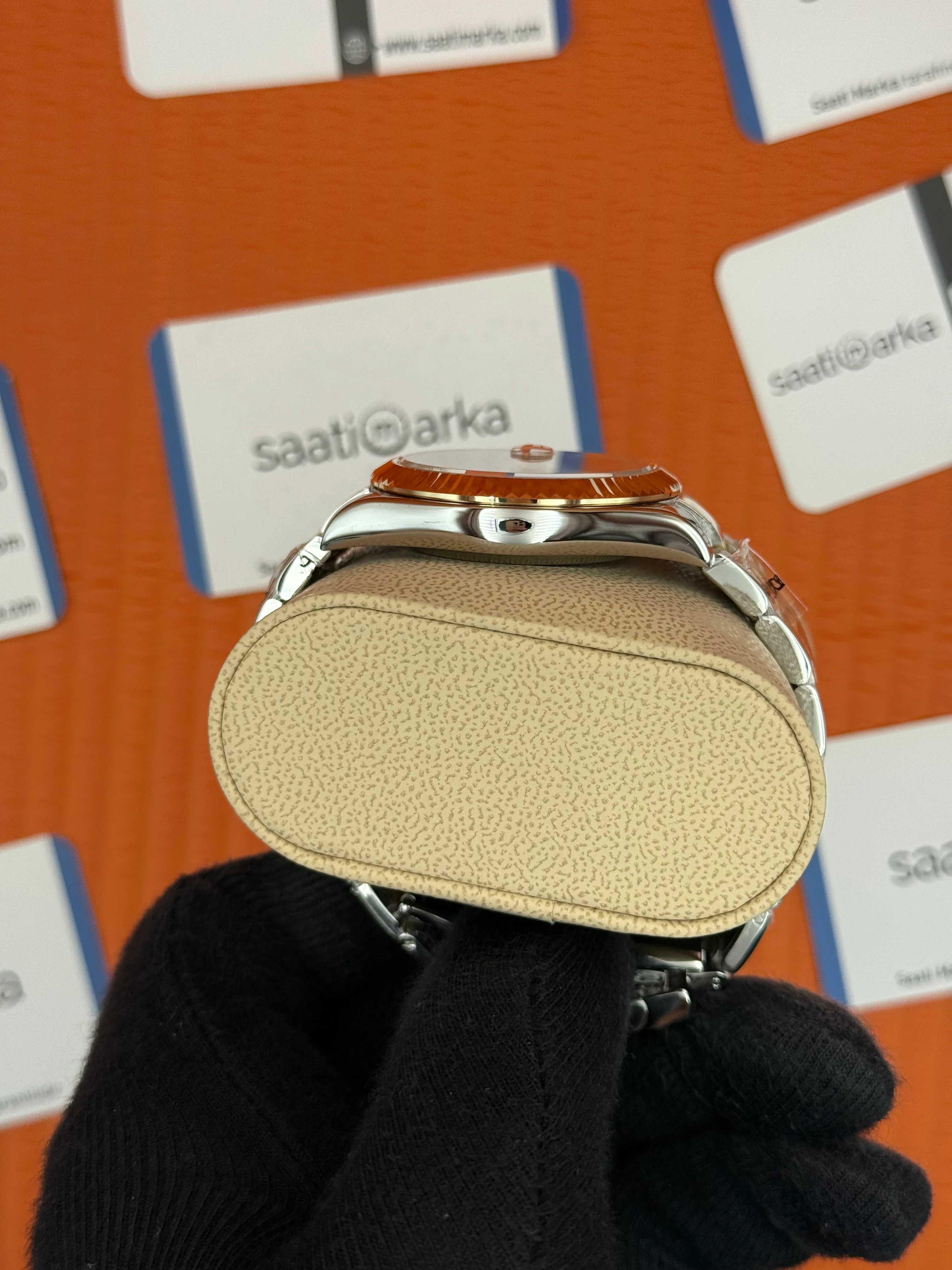 ROLEX Datejust green dial gold-silver oyster kordon