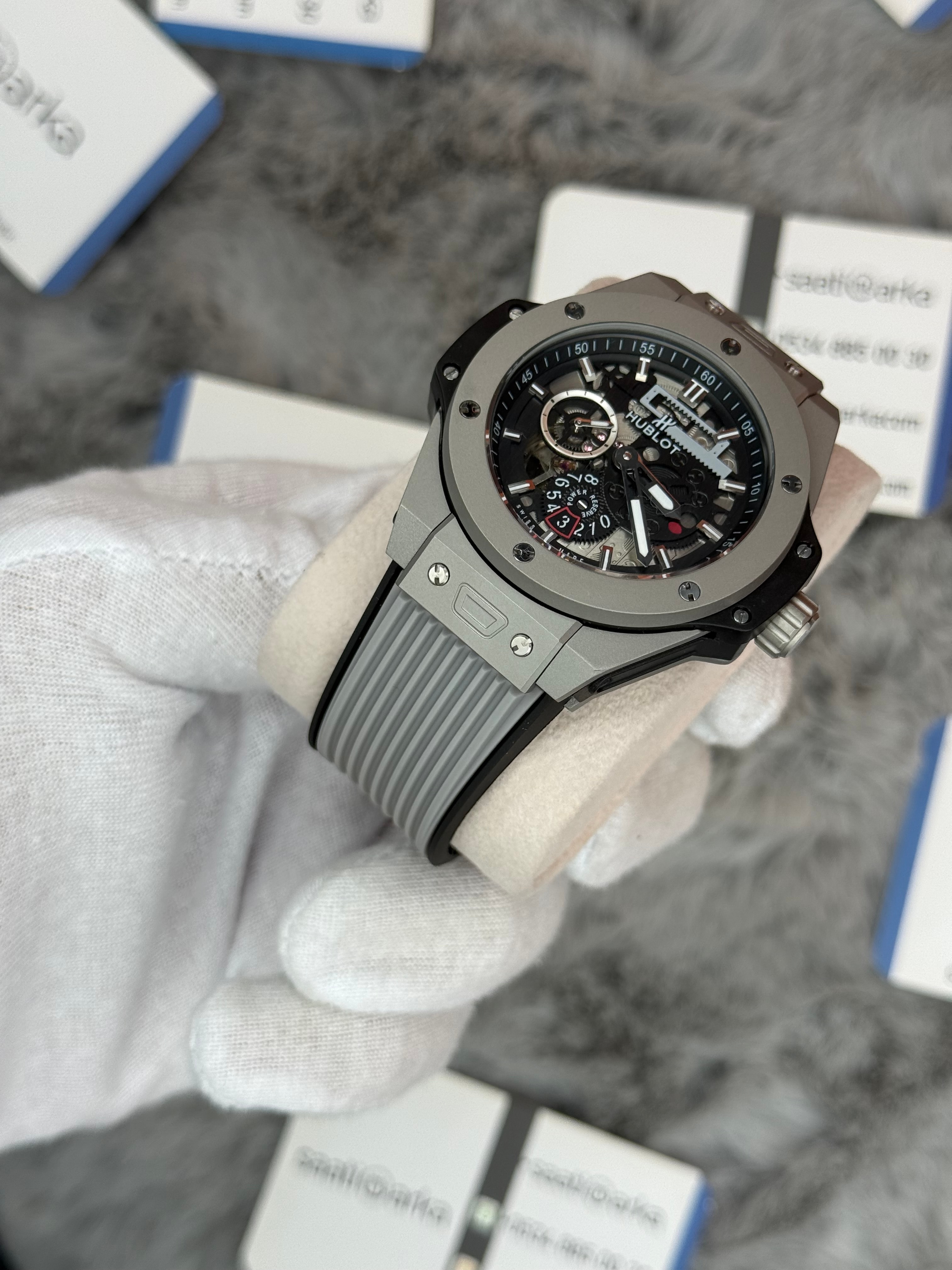 HUBLOT big bang tourbillon 42mm silver kasa gri akuçuk kordon erkek kol saati