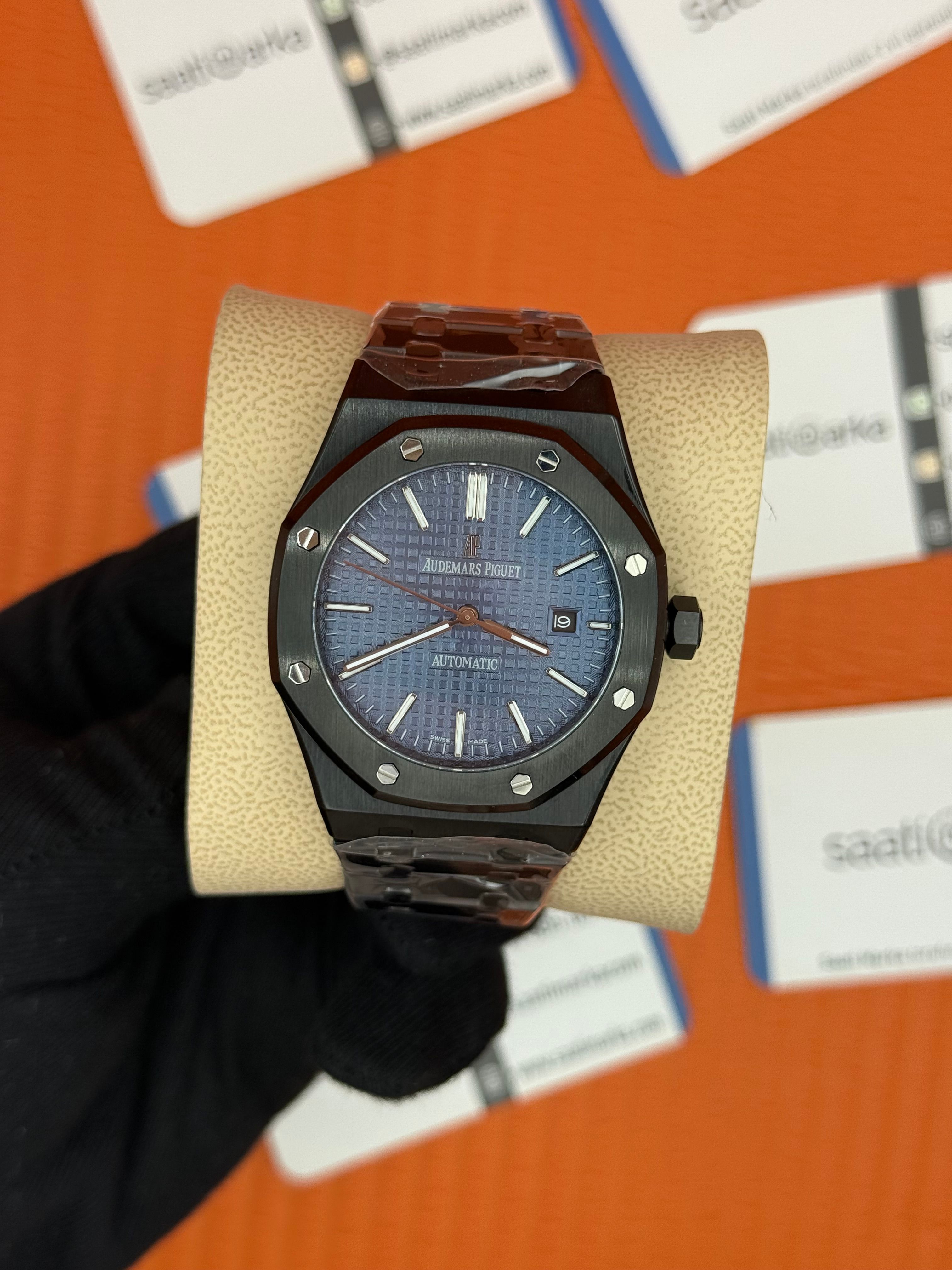 AUDEMARS PİGUET BLUE DİAL SİYAH KASA KORDON AUTOMATİK MEKZNİZMA 