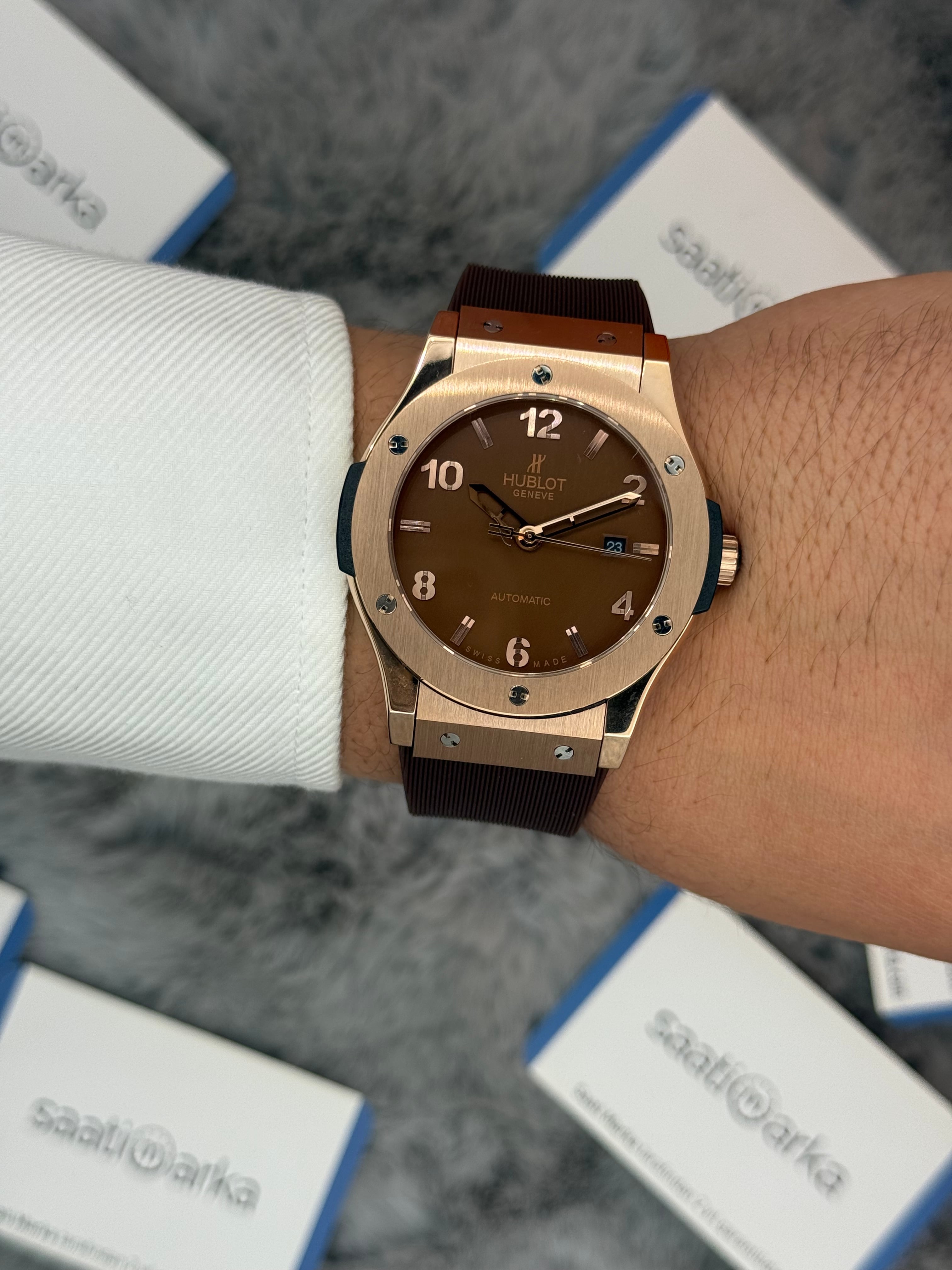 HUBLOT vendome 41mm rose kasa kahverengi kadran kahverengi kauçuk kordon erkek kol saati