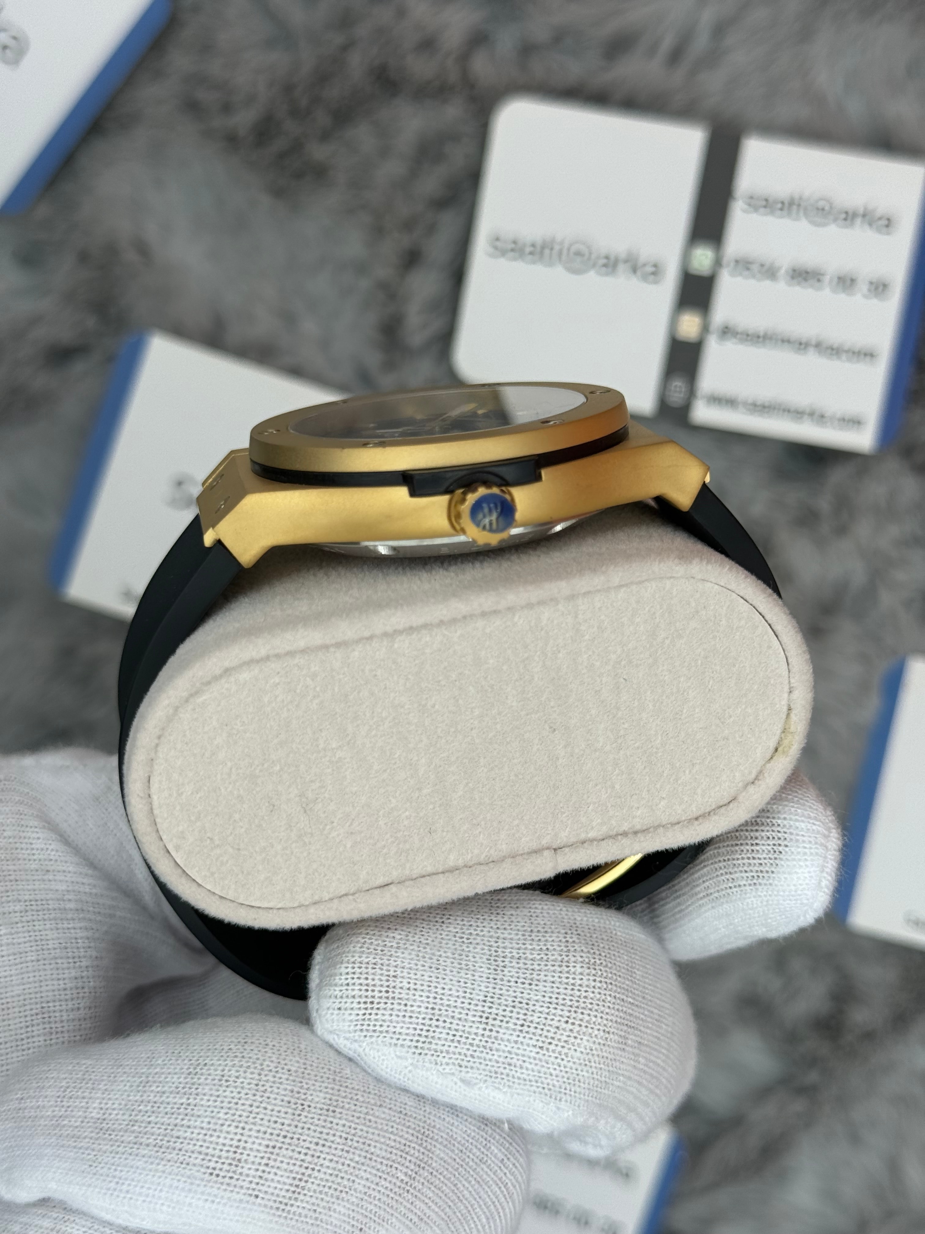 HUBLOT big bang tourbillon 41mm gold kasa siyah kauçuk kordon erkek kol saati