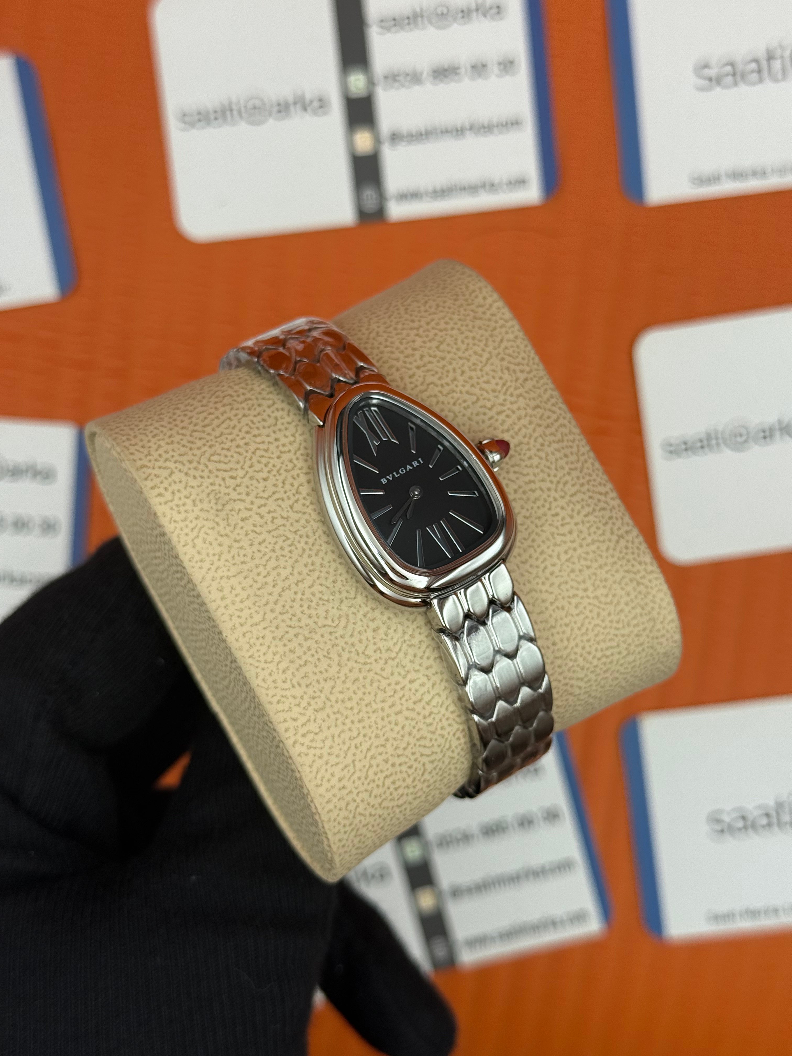 BVLGARİ serpenti seduttori siyah kadran silver kasa kordon kadın kol saati