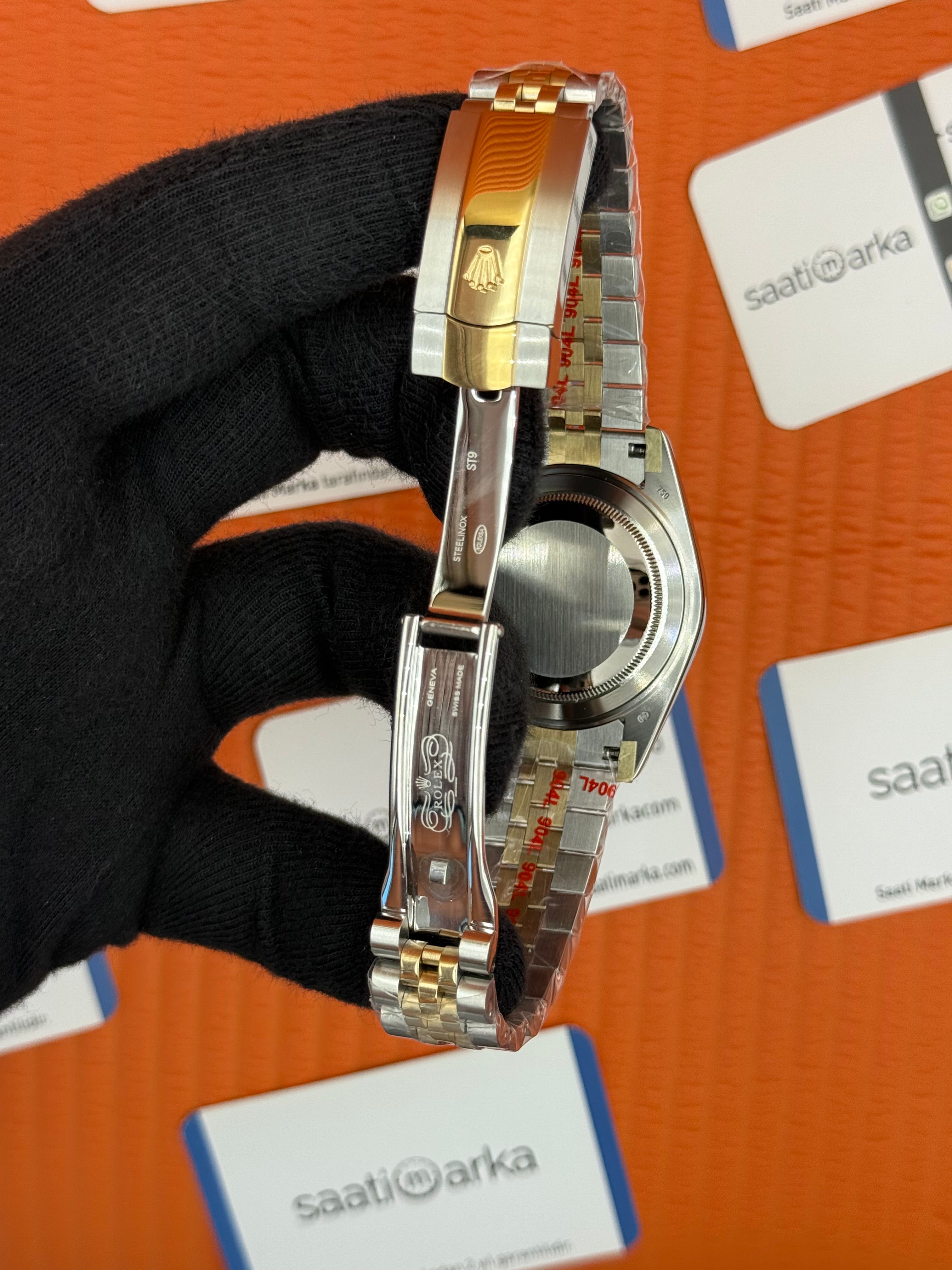 ROLEX Datejust baget taşlı blue dial gold-silver jubilee kordon