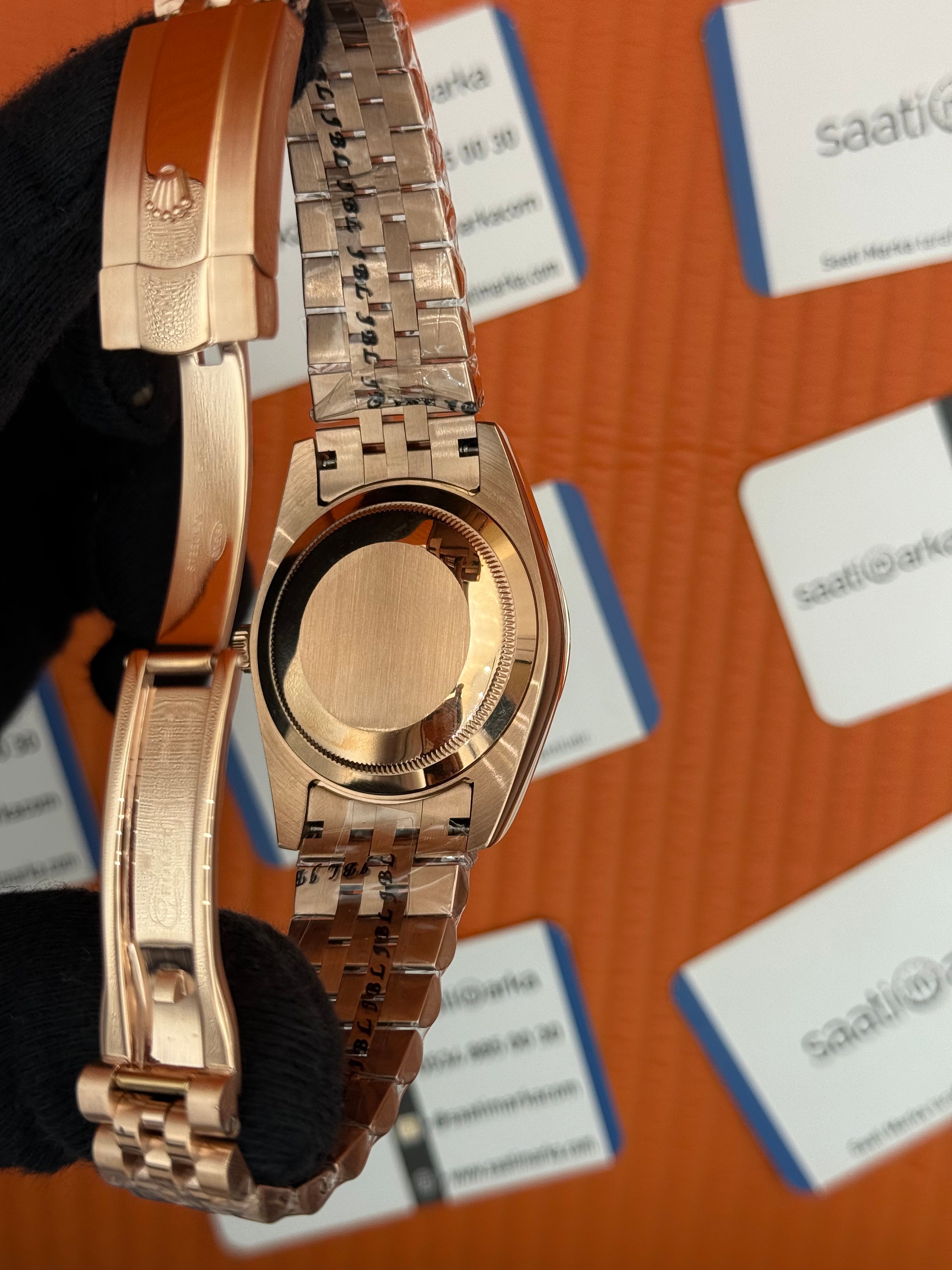 ROLEX Day Date siyah kadran rose kasa-kordon jubilee