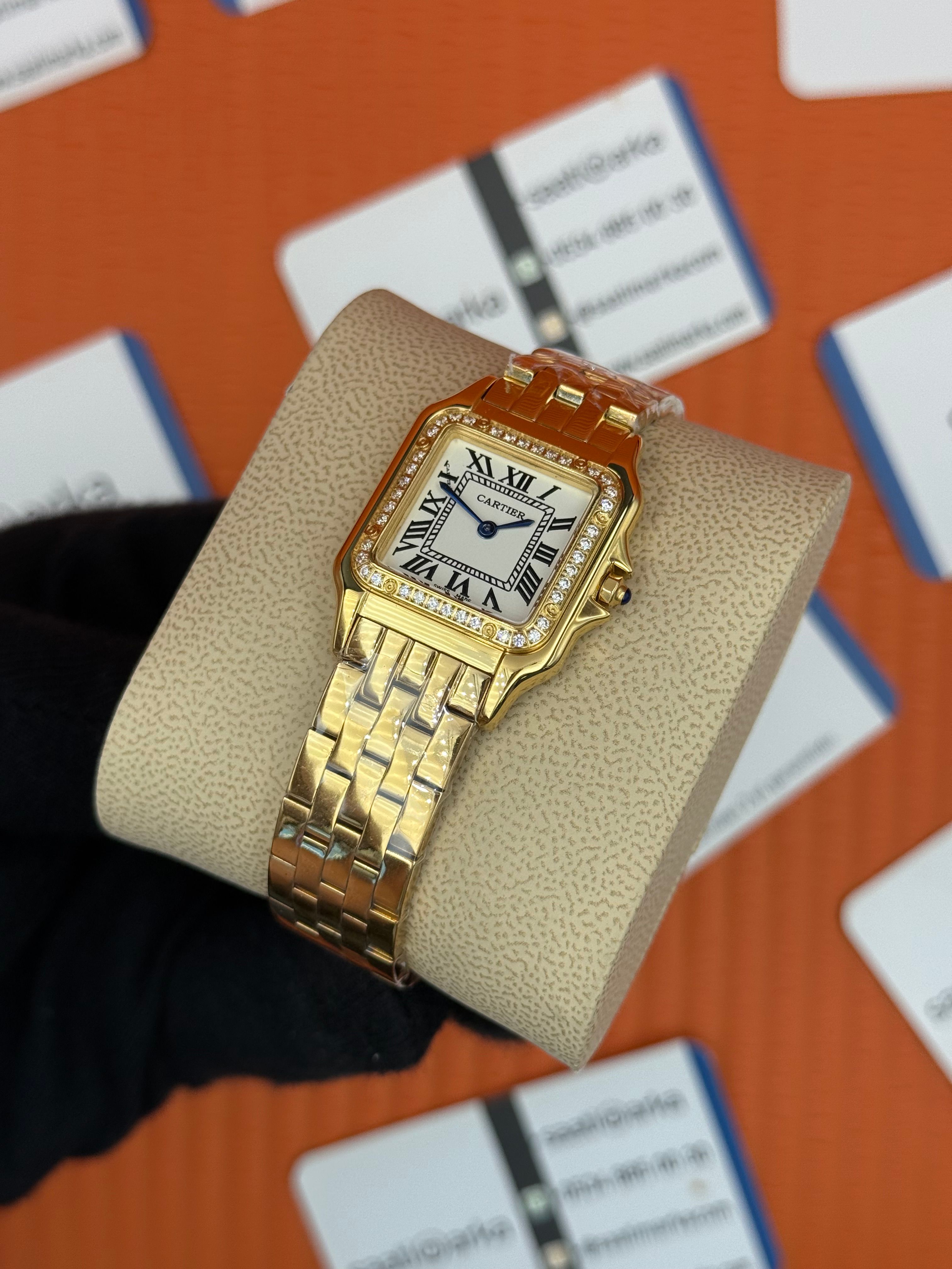 CARTIER Panthere 27mm taşlı bezel gold kasa-kordon