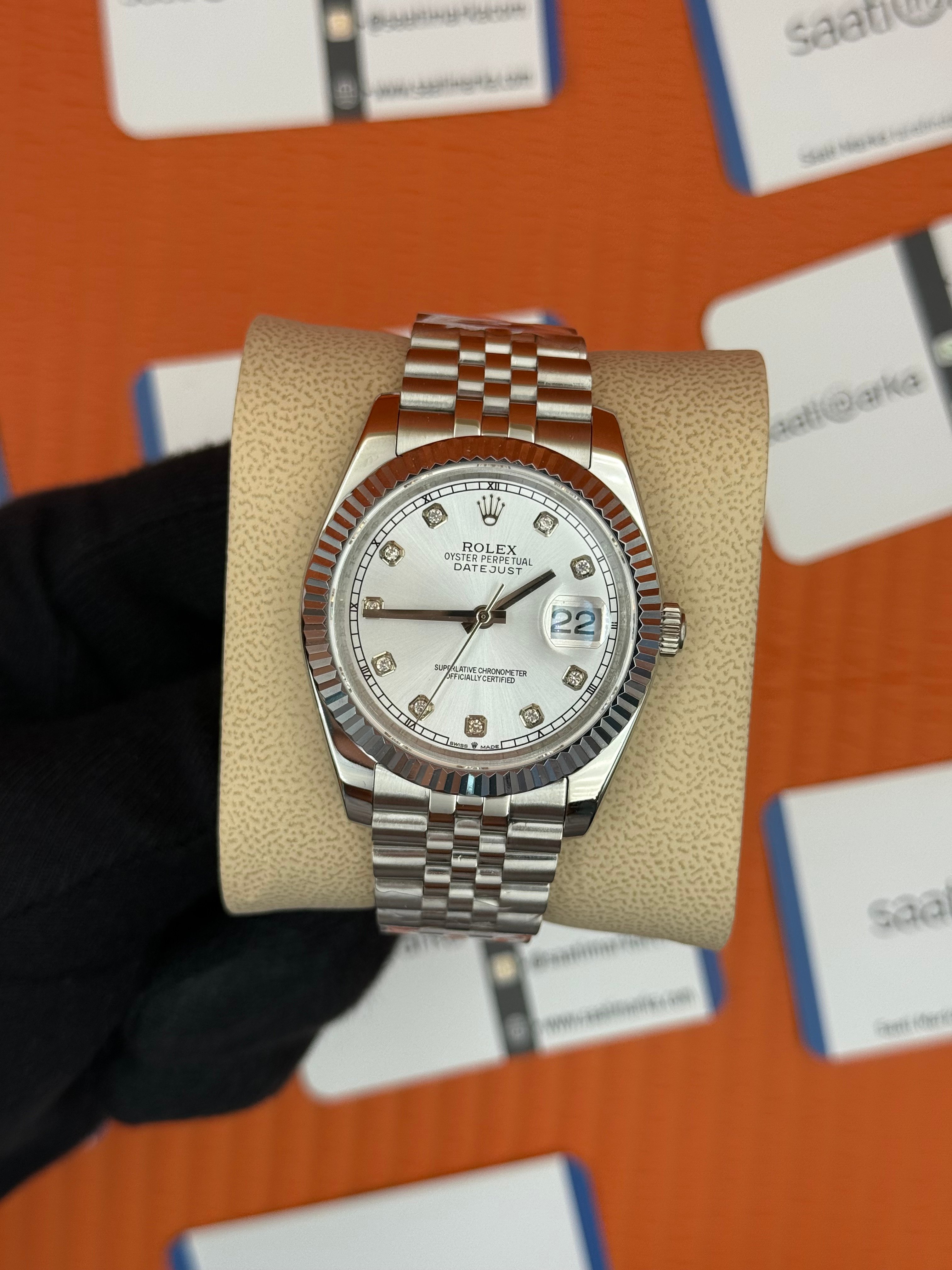 ROLEX Datejust baget taşlı white dial silver jubilee kordon