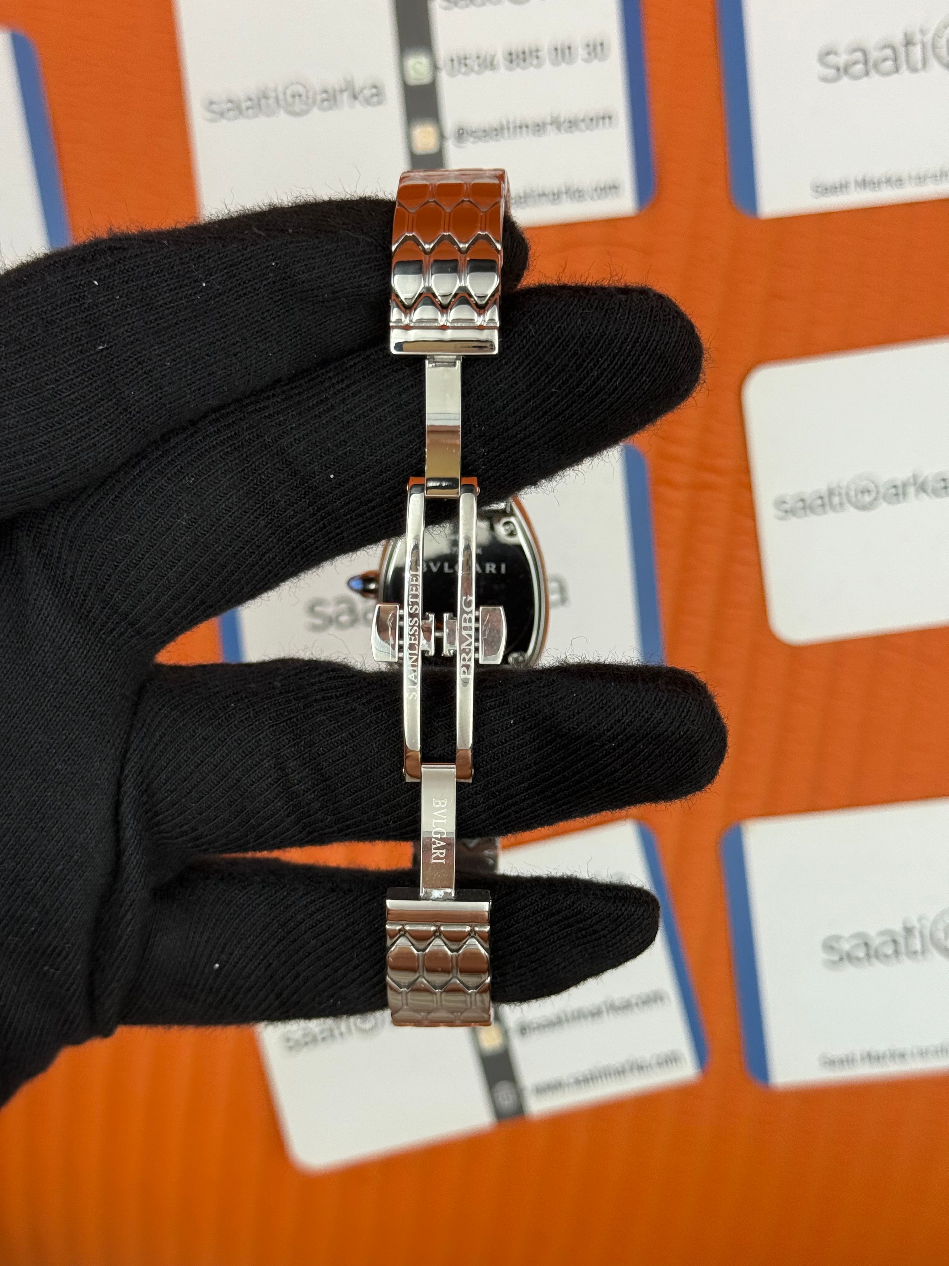 BVLGARİ serpenti seduttori beyaz kadran silver kasa kordon kadın kol saati