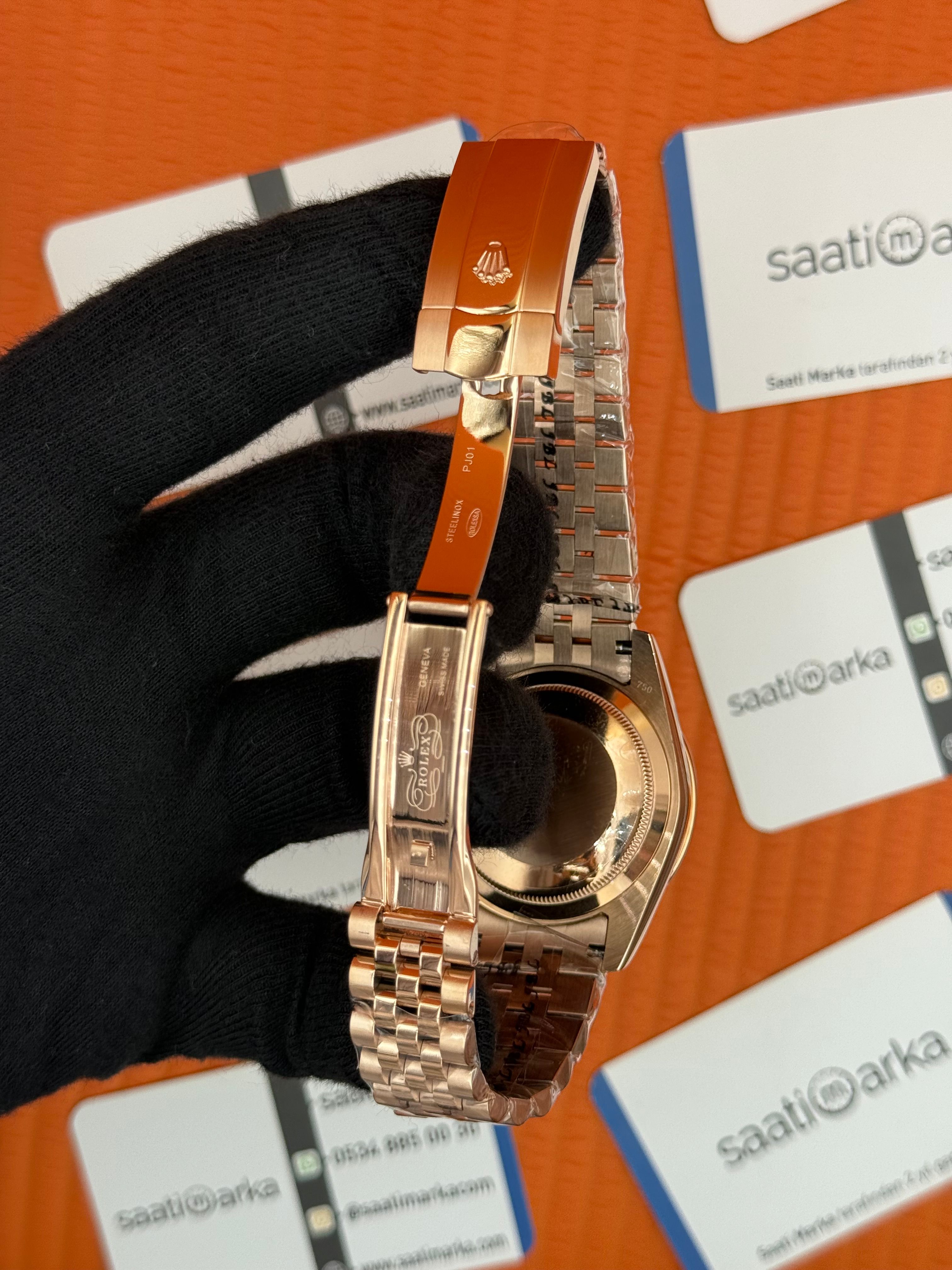 ROLEX Day Date taşlı bezel roma rakamlı rose kadran rose kasa-kordon jubilee