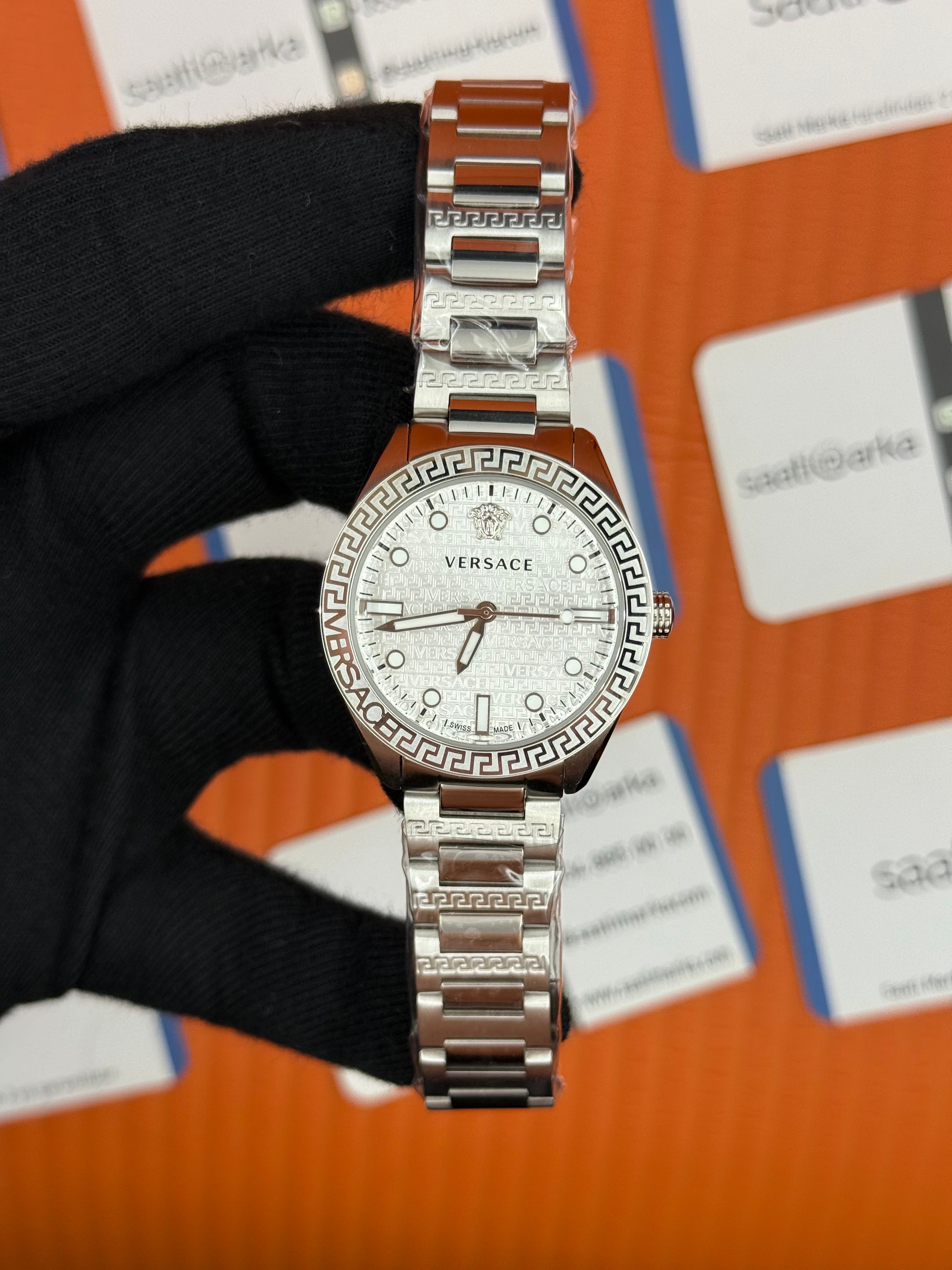 VERSACE beyaz kadran silver kasa kordon kadın kol saati