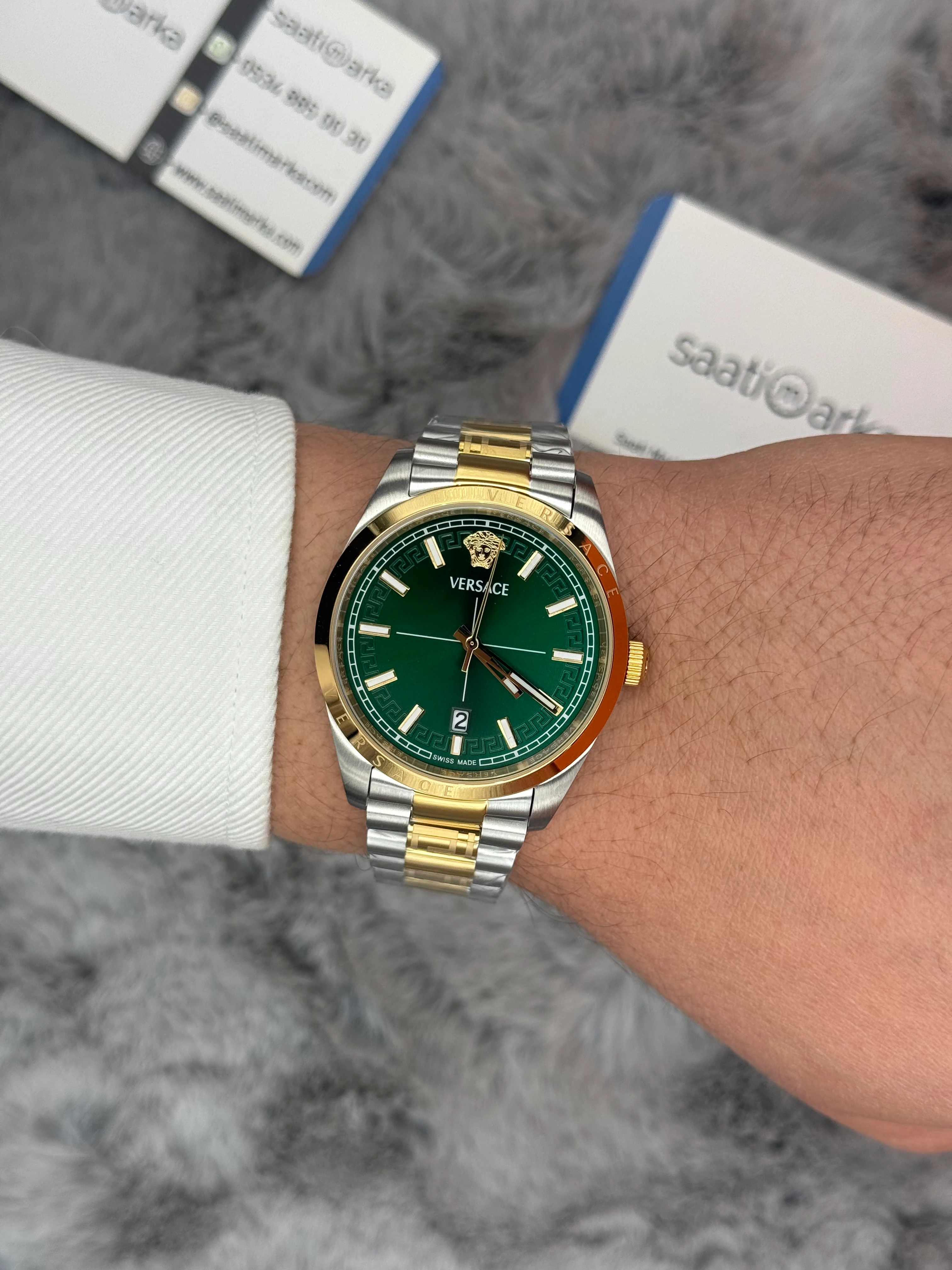 VERSACE 40MM YEŞİL KADRAN GOLD SİLVER KASA KORDON ERKEK KOL SAATİ