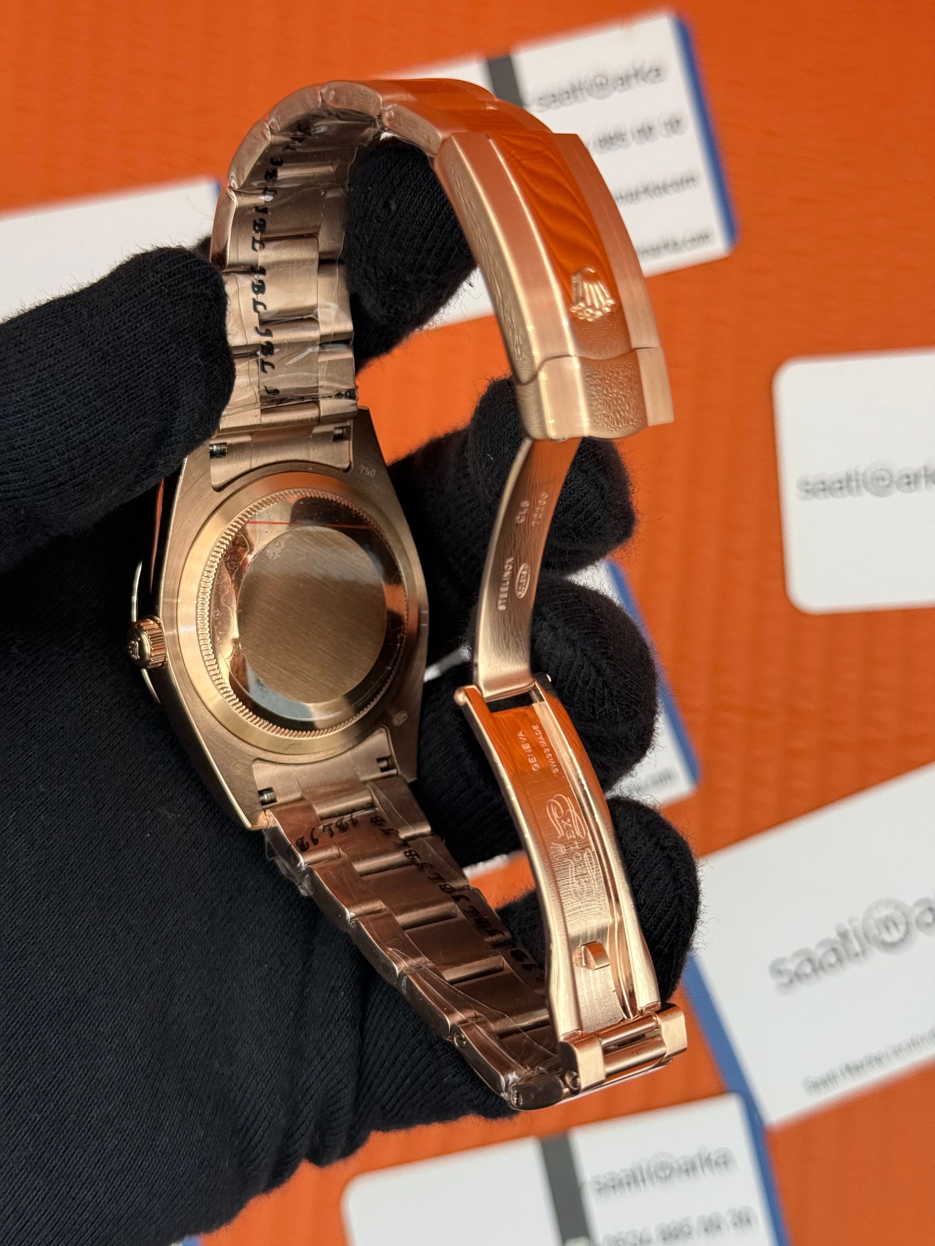 ROLEX Sky Dweller chocolate oyster kordon rose kasa-kordon