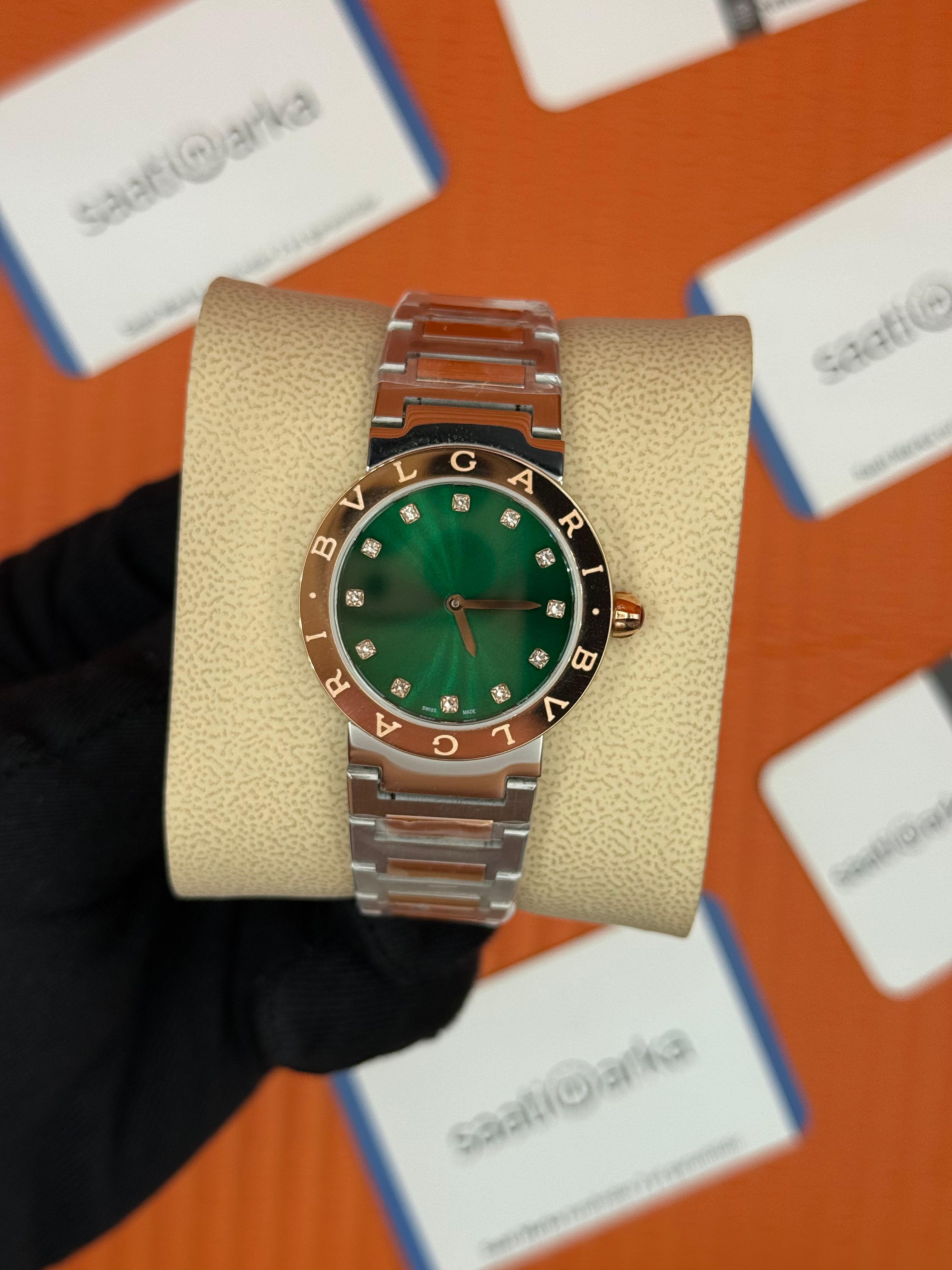 BVLGARI yeşil kadran rose bezel silver kasa kordon kadın kol saati