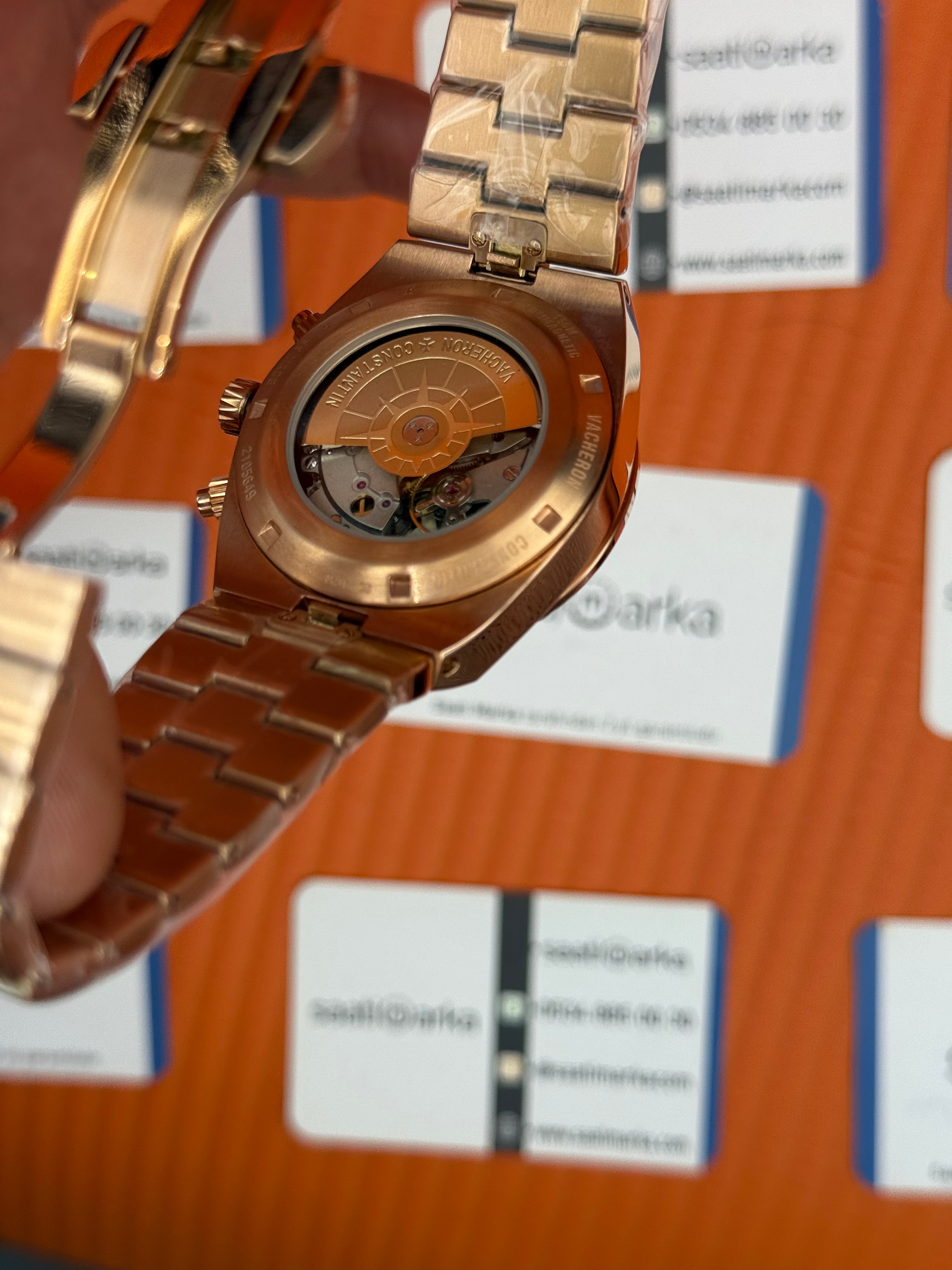 VACHERON CONSTANTIN overseas chronograph yeşil kadran rose kasa kordon erkek kol saati