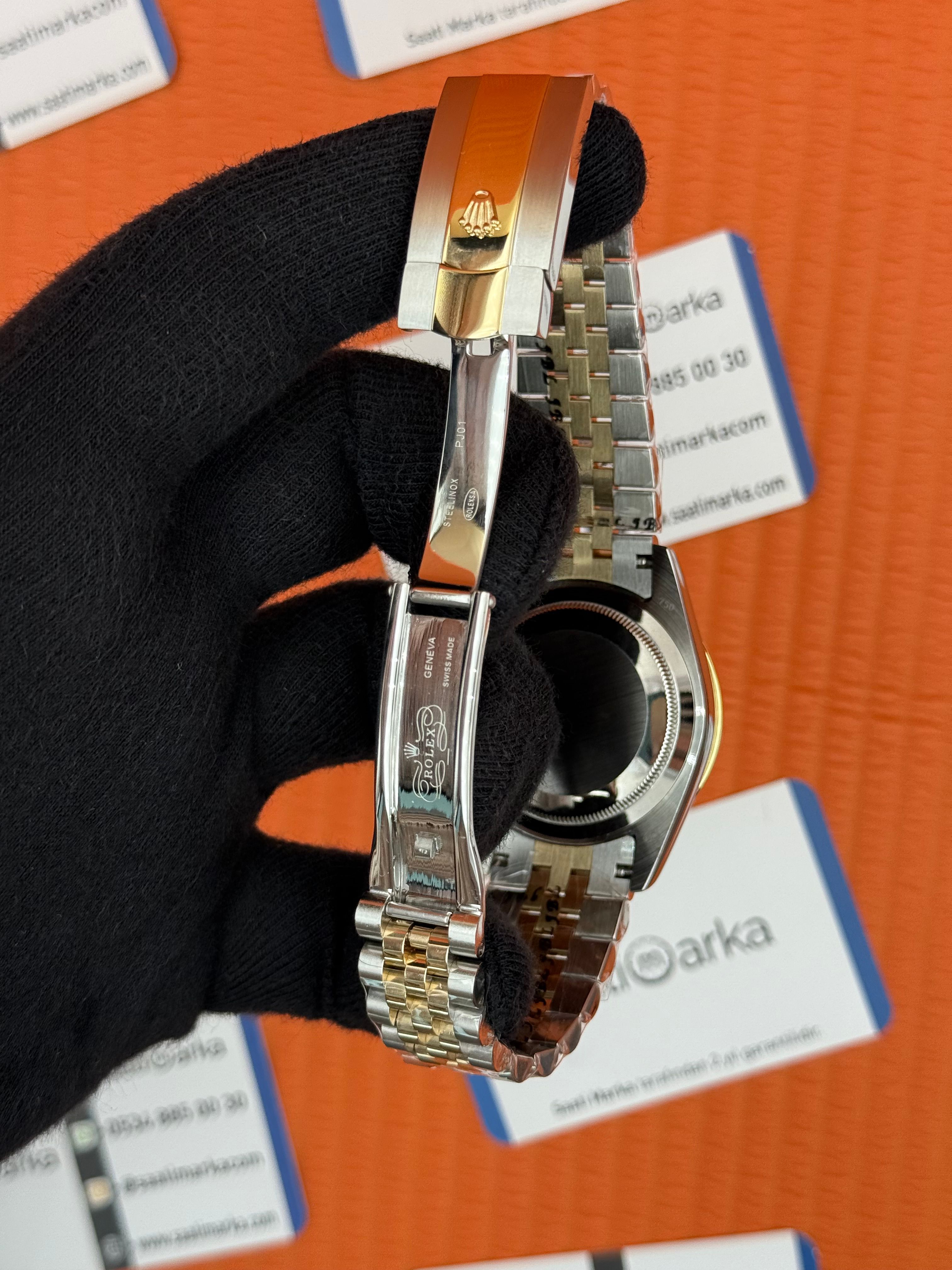 ROLEX Datejust taşlı bezel roma rakamlı black dial gold-silver jubilee kordon