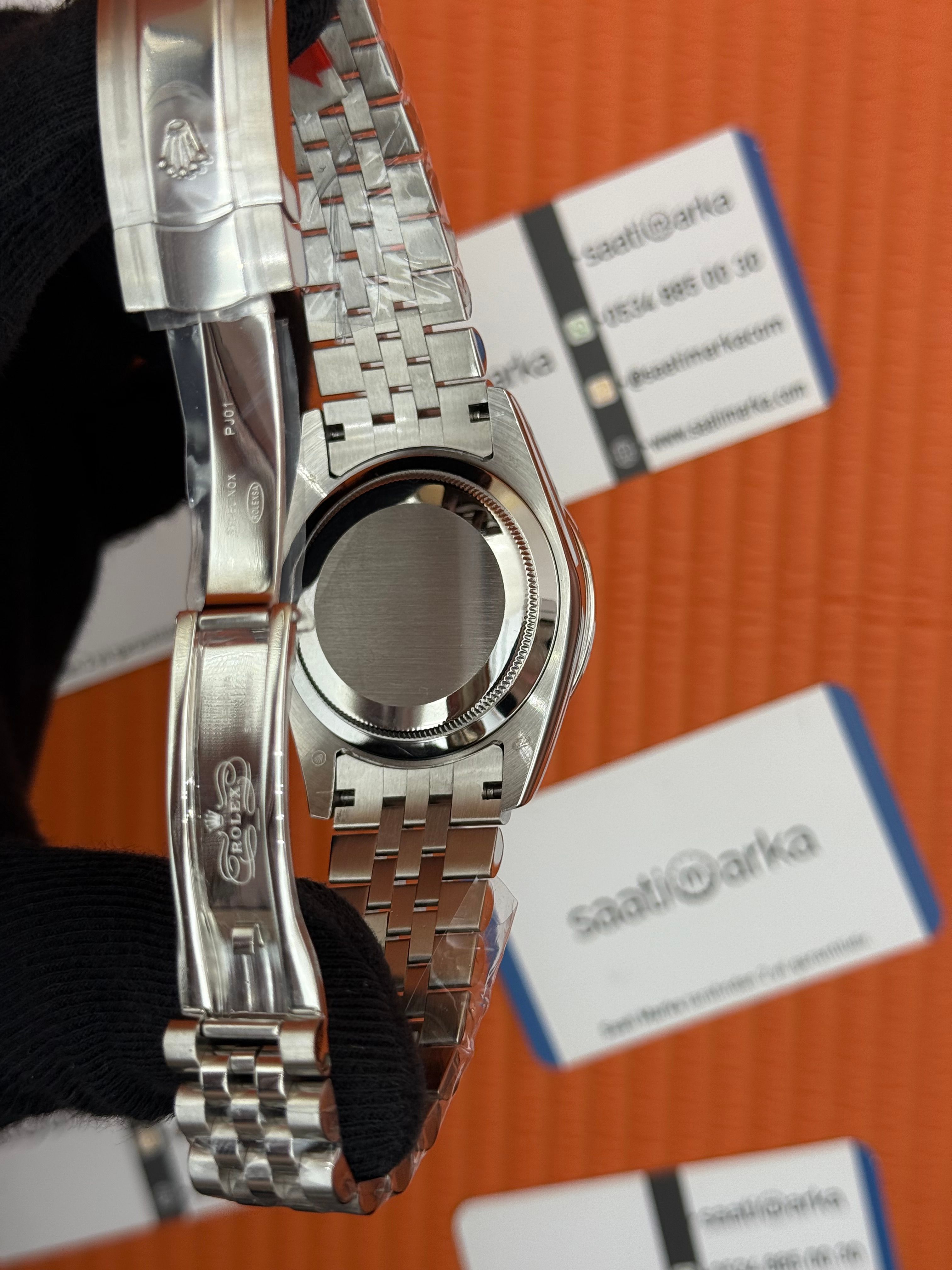 ROLEX Datejust taşlı bezel blue dial silver jubilee kordon
