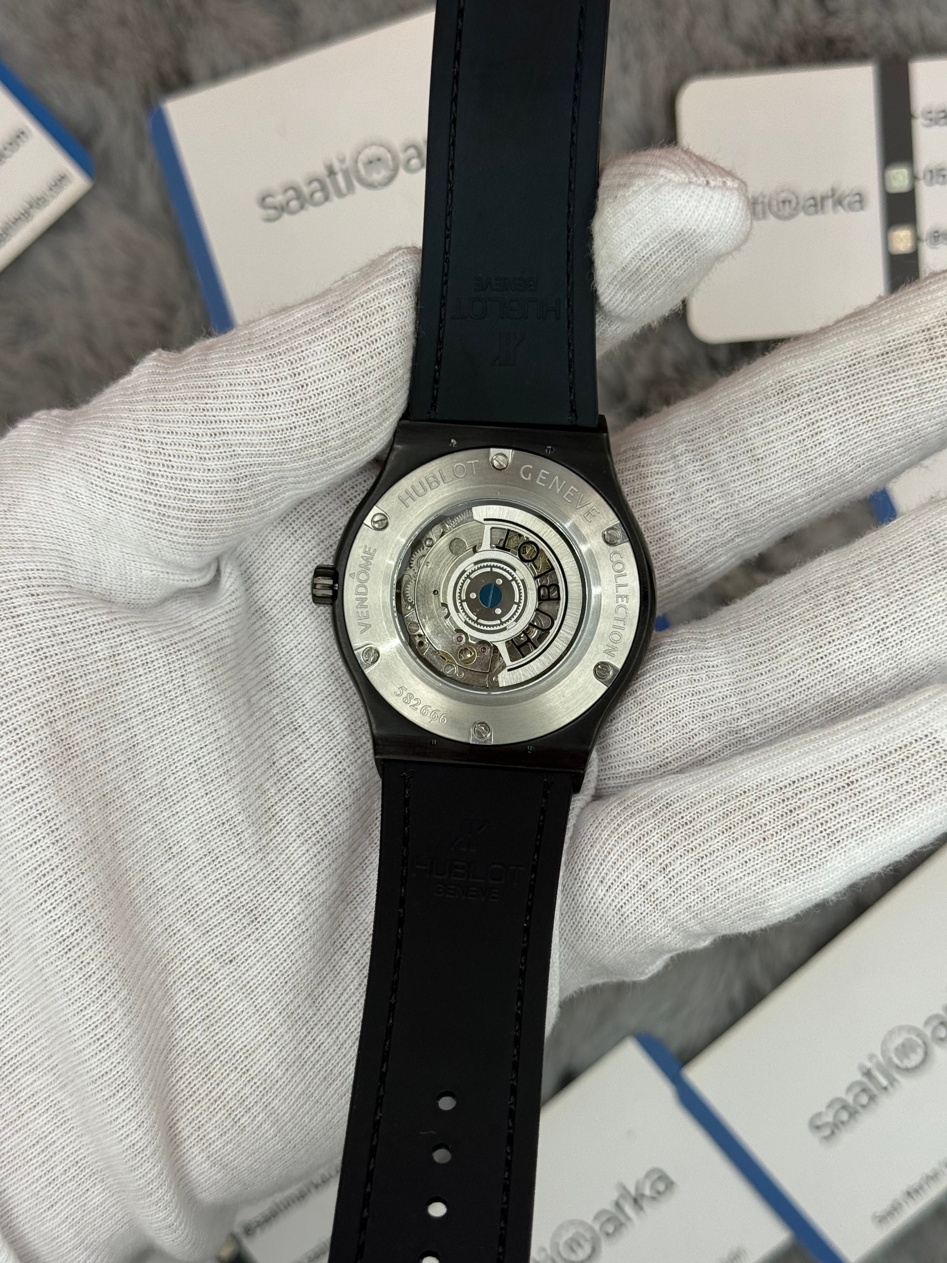 HUBLOT vendome 41mm siyah kasa yeşil kadran yeşil deri kordon erkek kol saati