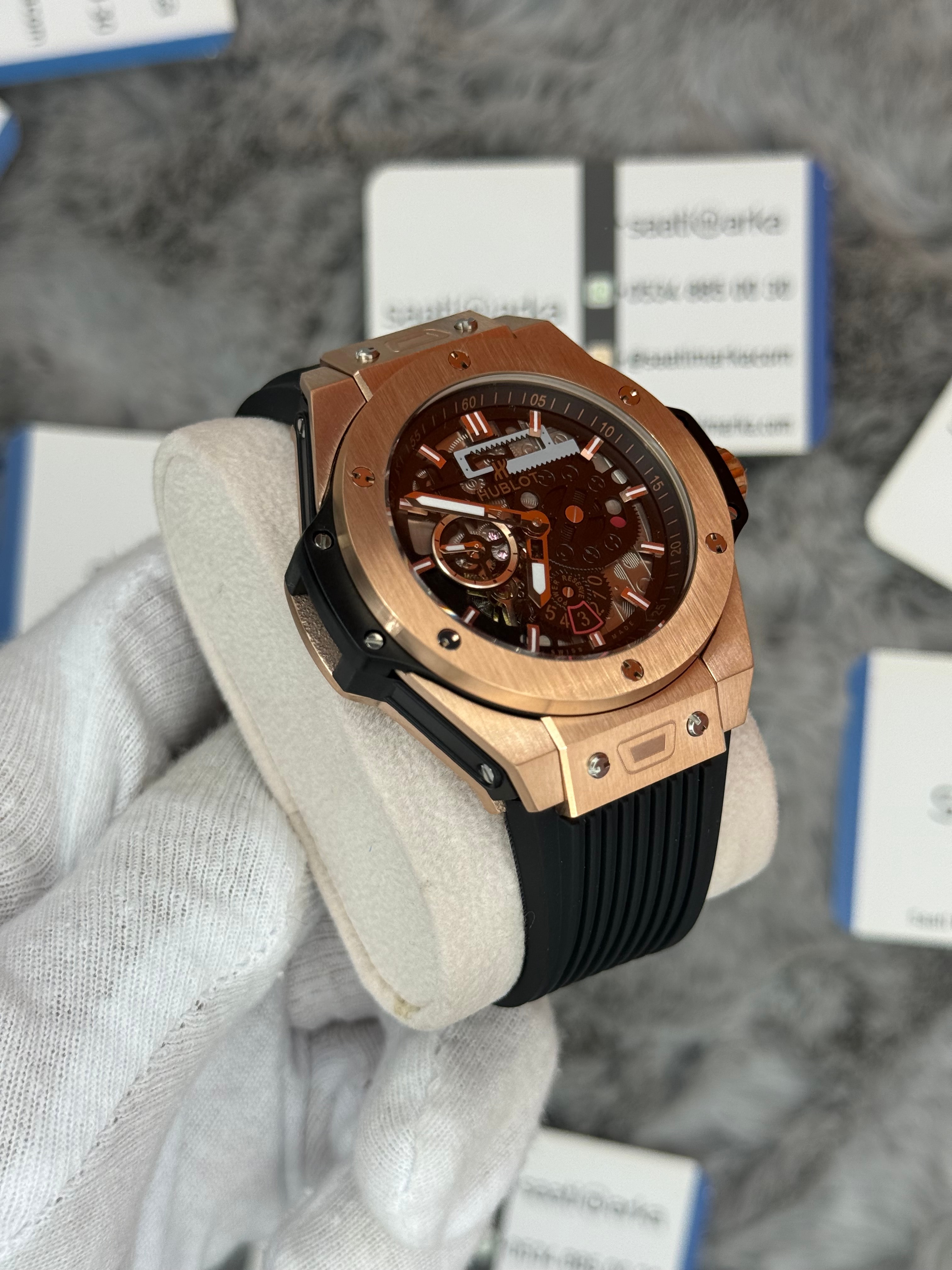 HUBLOT big bang tourbillon 42mm rose kasa siyah kauçuk kordon erkek kol saati