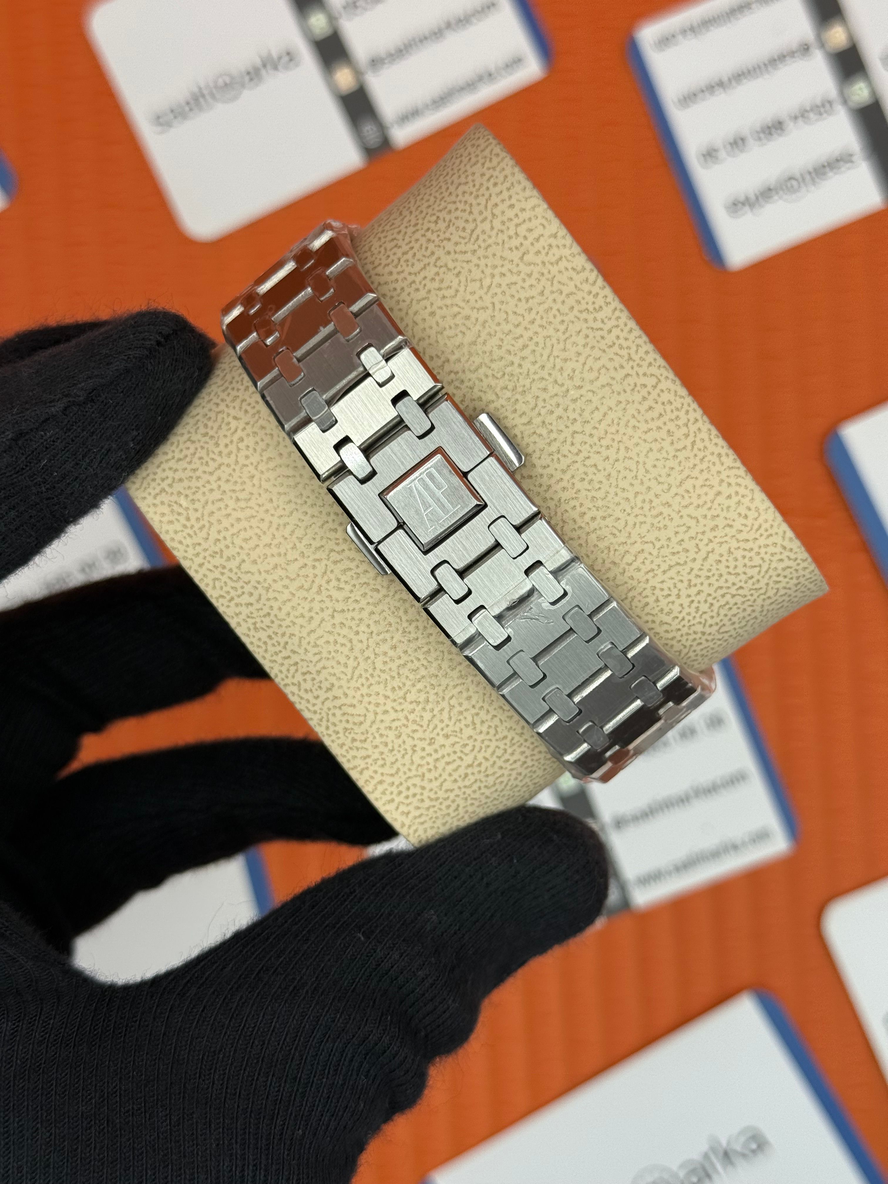 AUDEMARS PİGUET ROYAL OAK CHRONOGRAPH YEŞİL SARI KADRAN SİLVER KASA-KORDON