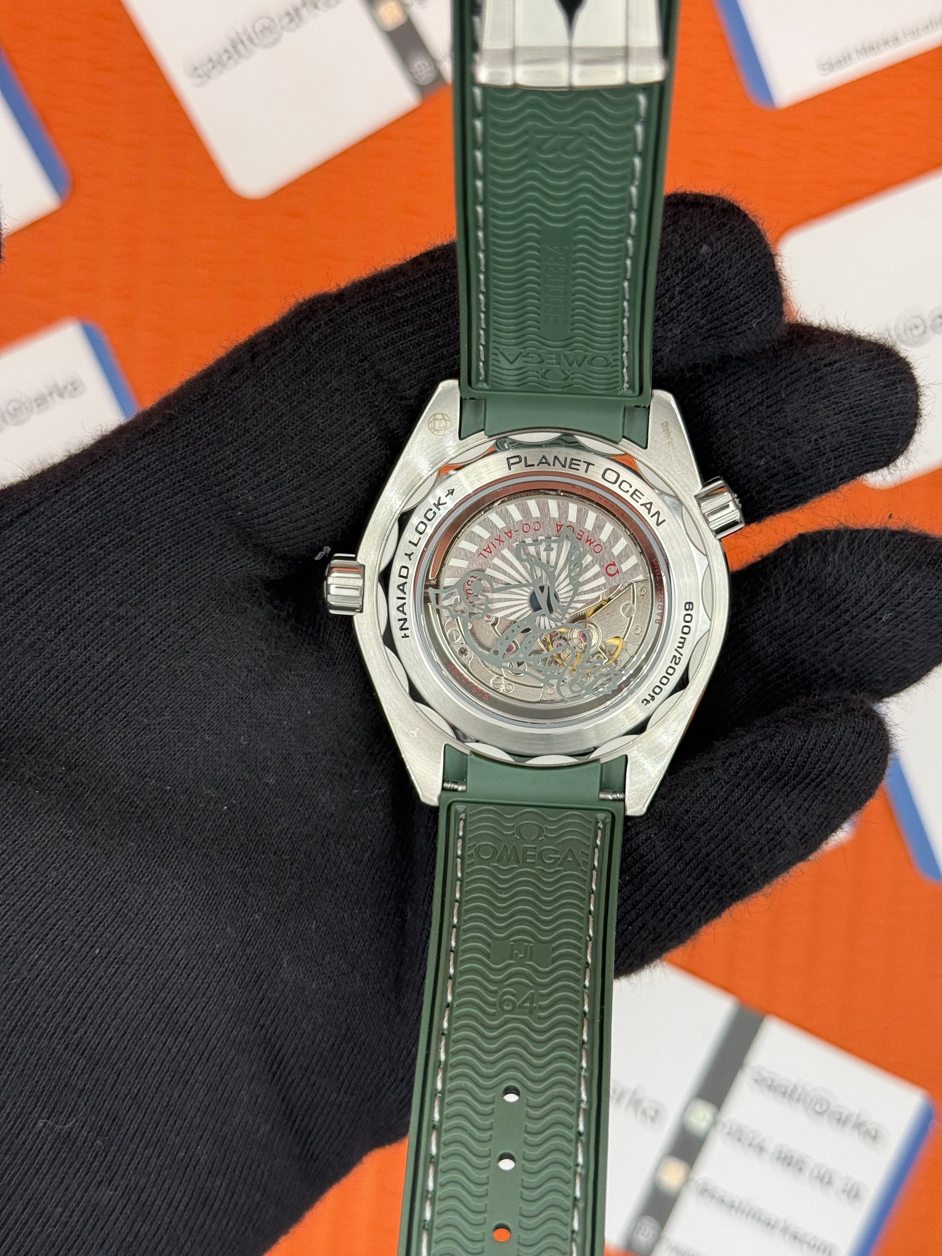 OMEGA SEAMASTER CHRONOMETER HAKİ KORDON GRİ KADRAN  600M