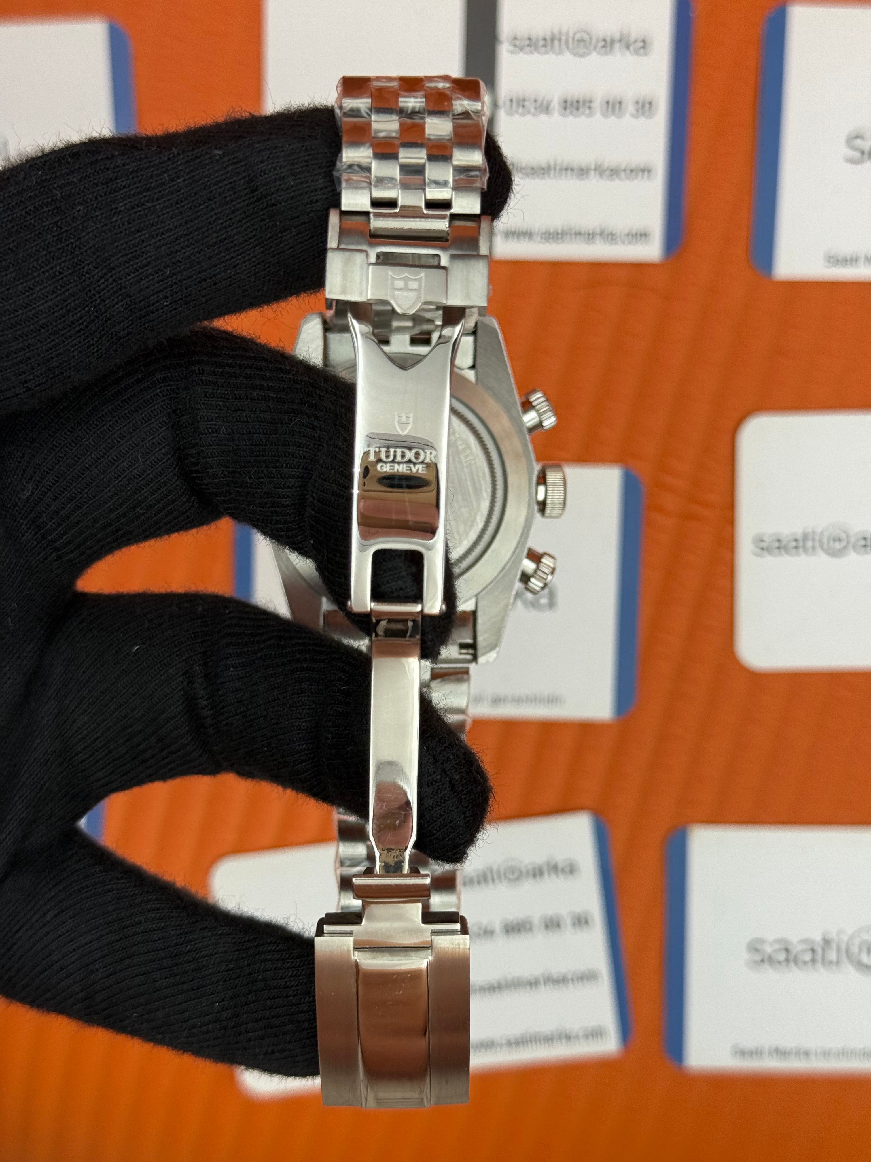 TUDOR black bay siyah kadran silver jubilee kordon 41mm erkek kol saati