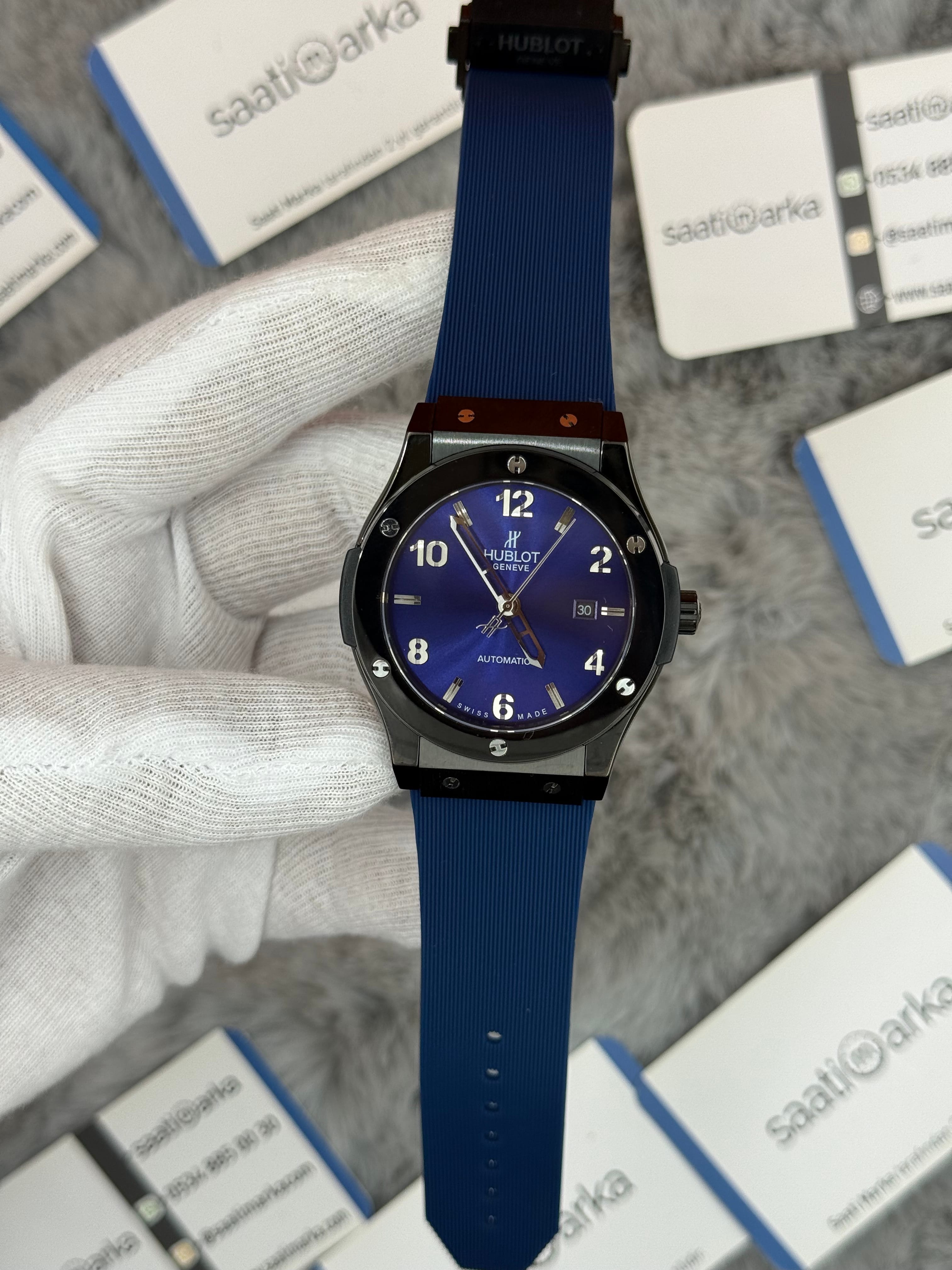 HUBLOT vendome 41mm siyah kasa mavi kadran mavi kauçuk kordon erkek kol saati