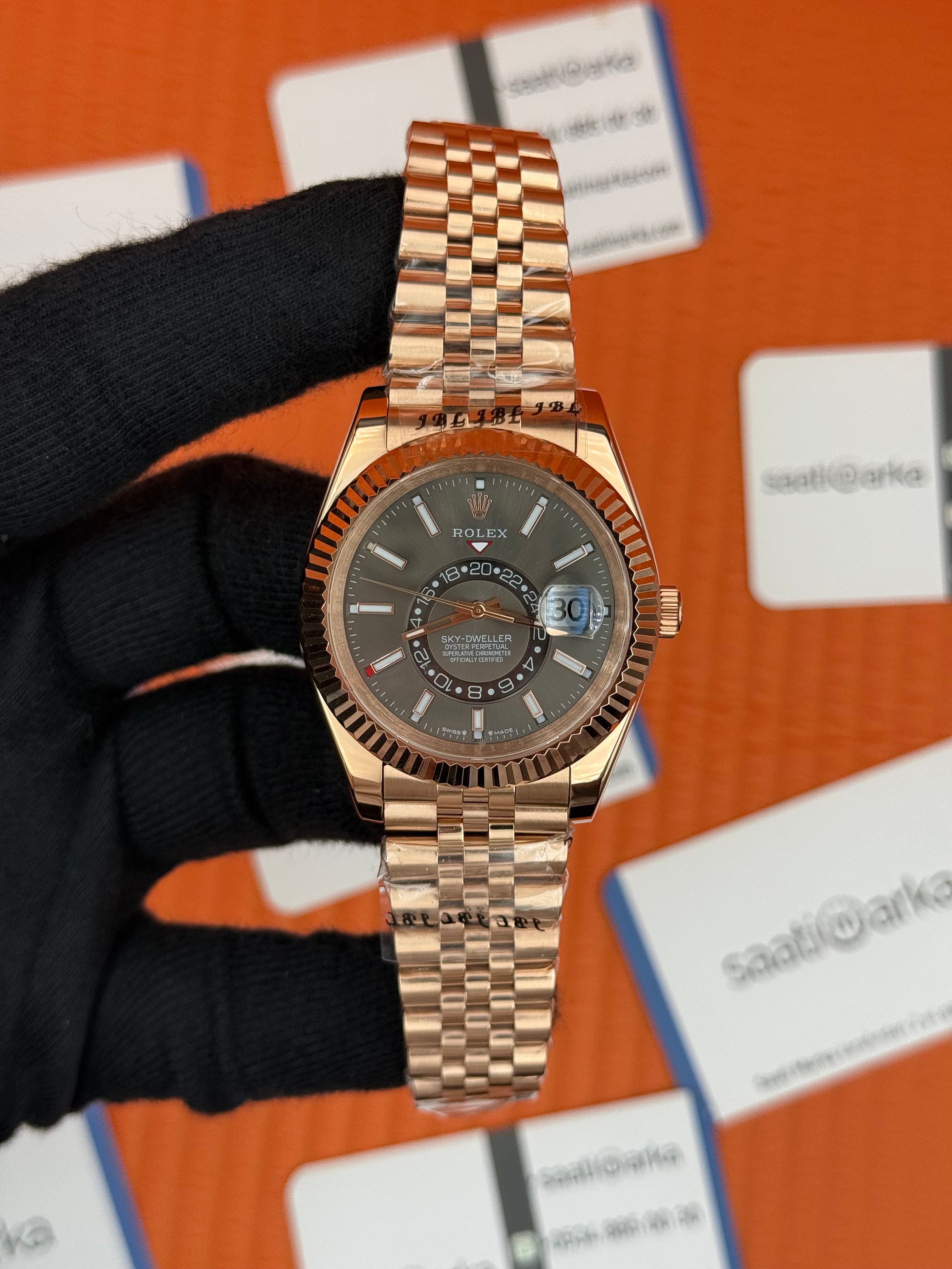ROLEX Sky Dweller gray dial jubilee kordon rose kasa-kordon