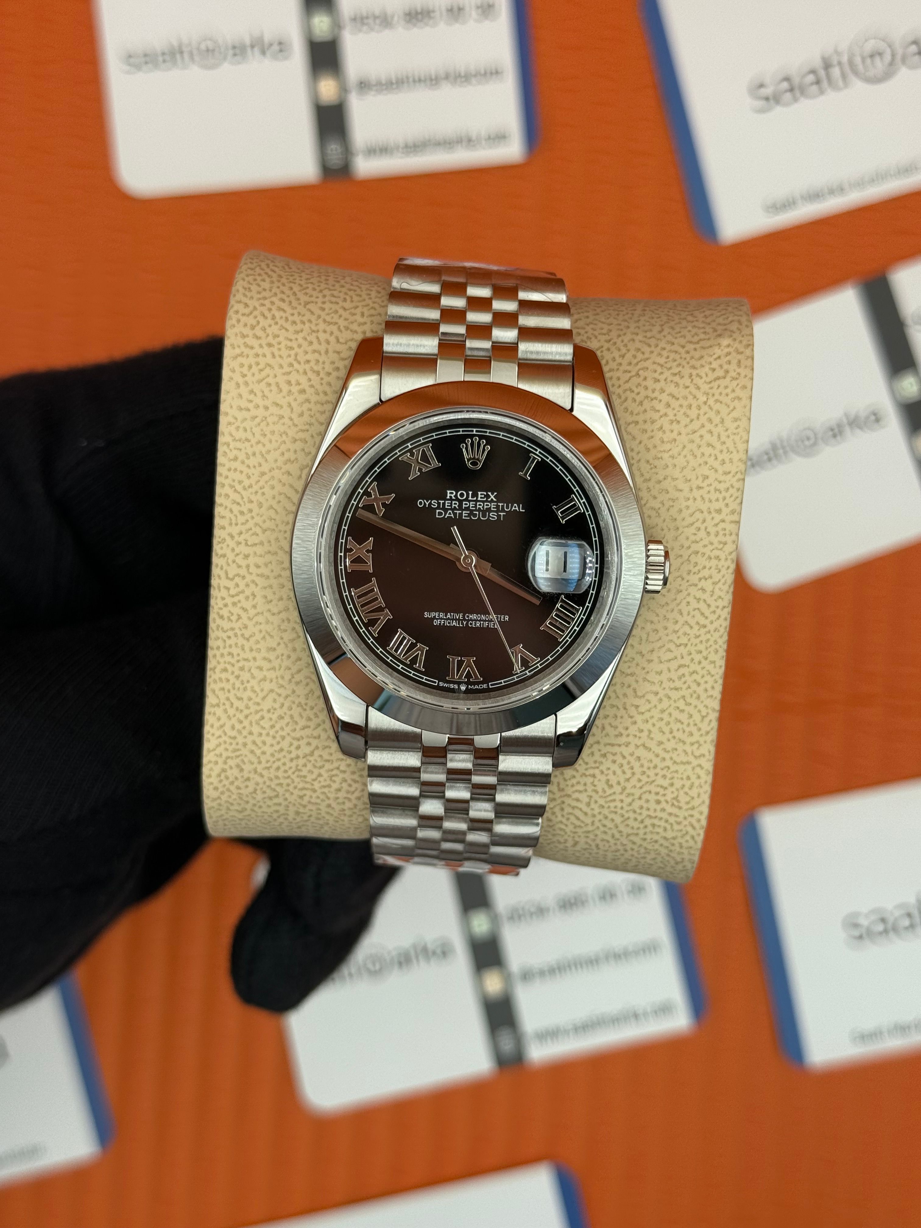 ROLEX Datejust roma rakamlı black dial silver jubilee kordon