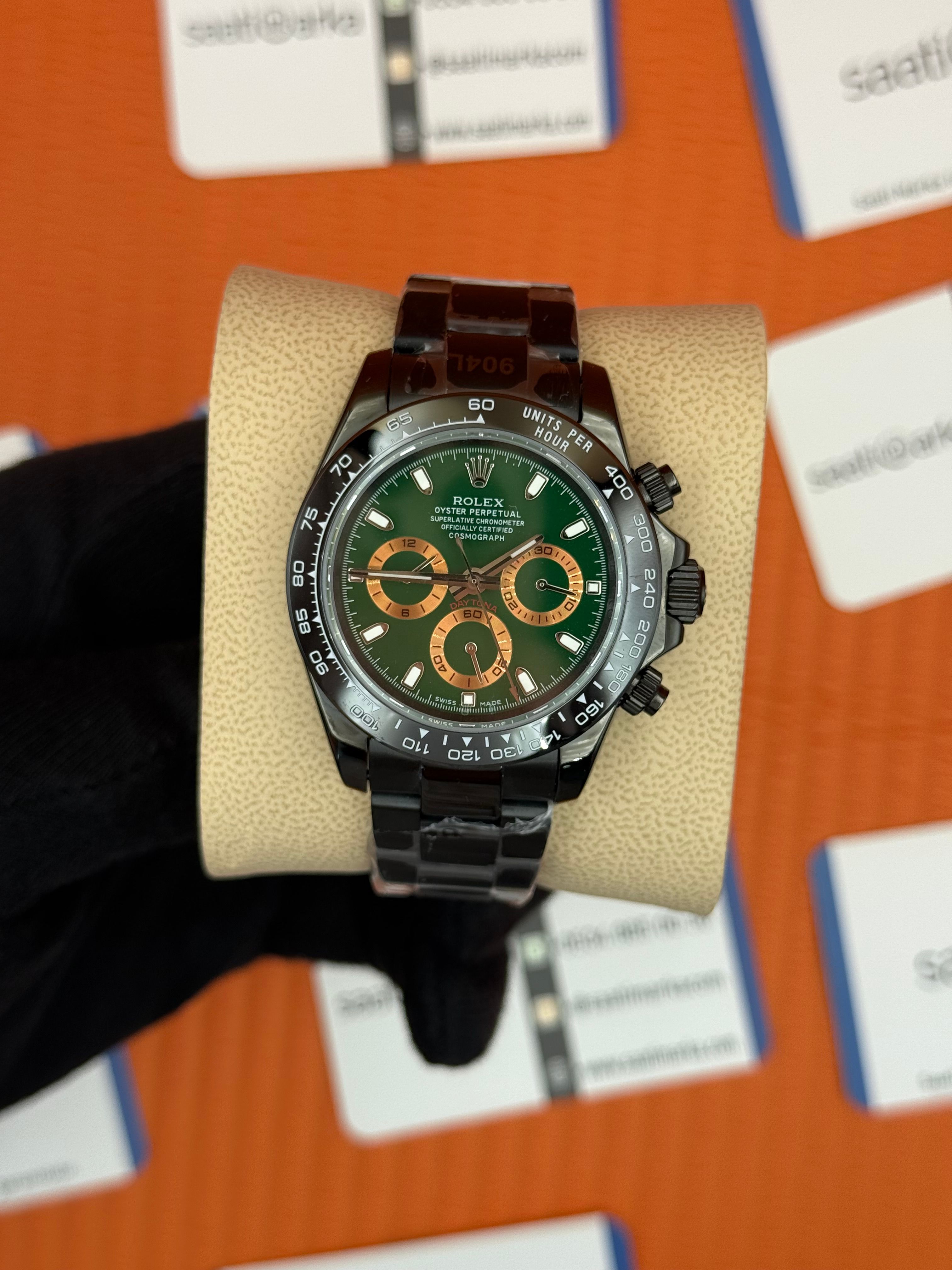ROLEX Daytona green dial siyah kasa-kordon